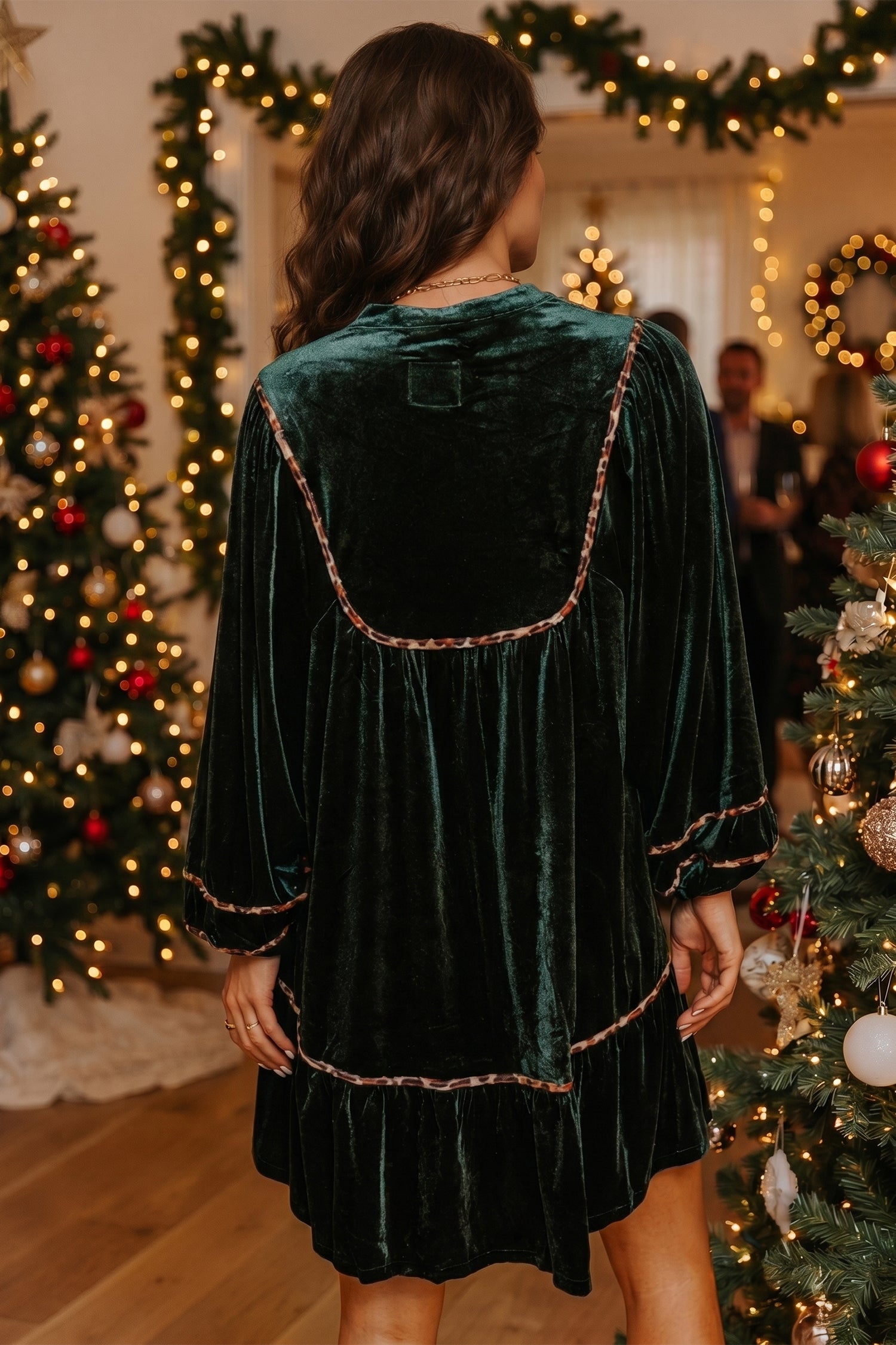 Leopard Trim Velvet Long Sleeve Shift Dress – Blackish Green