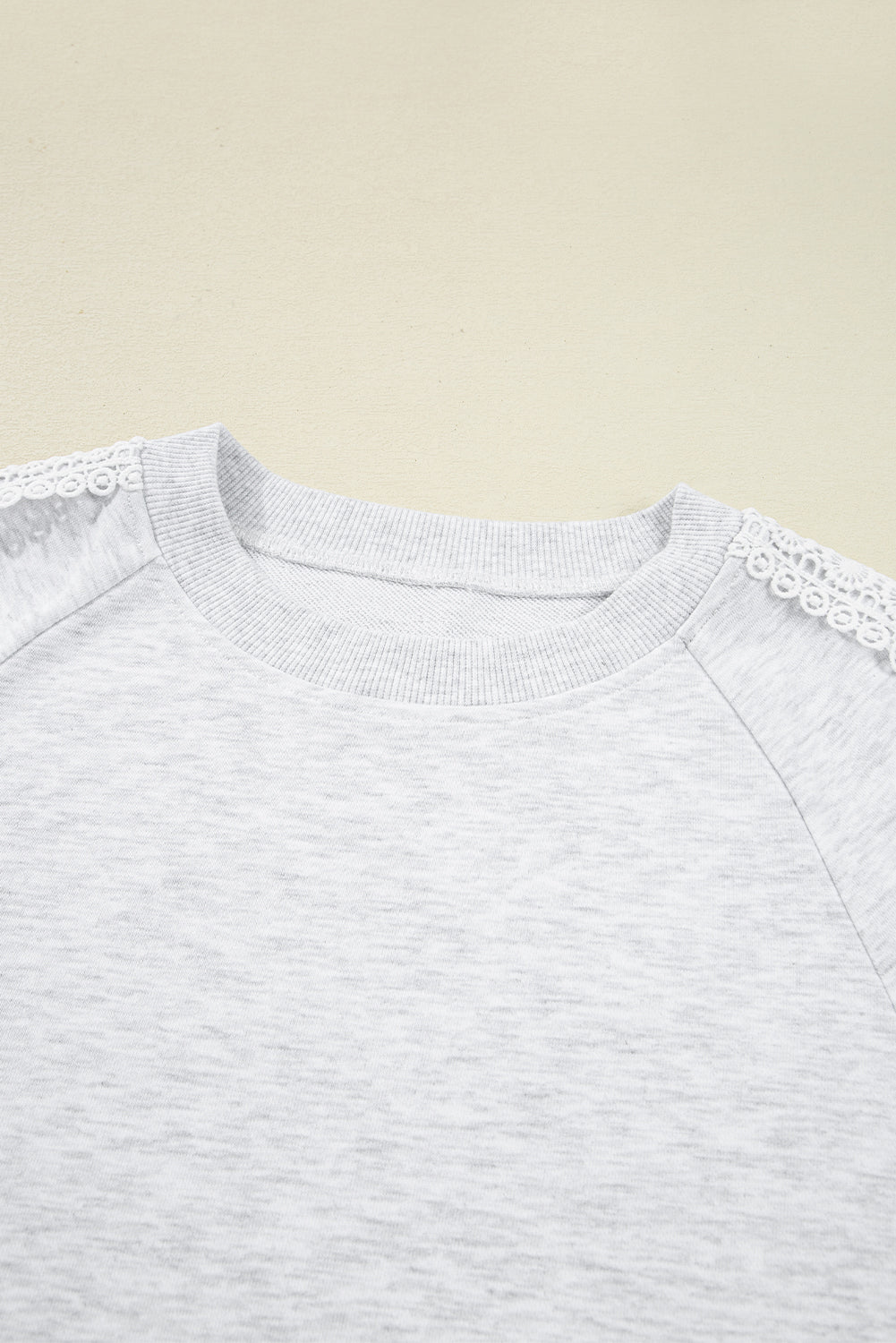 Grey Lace Patchwork Raglan Sleeve Sweatshirt - eAura