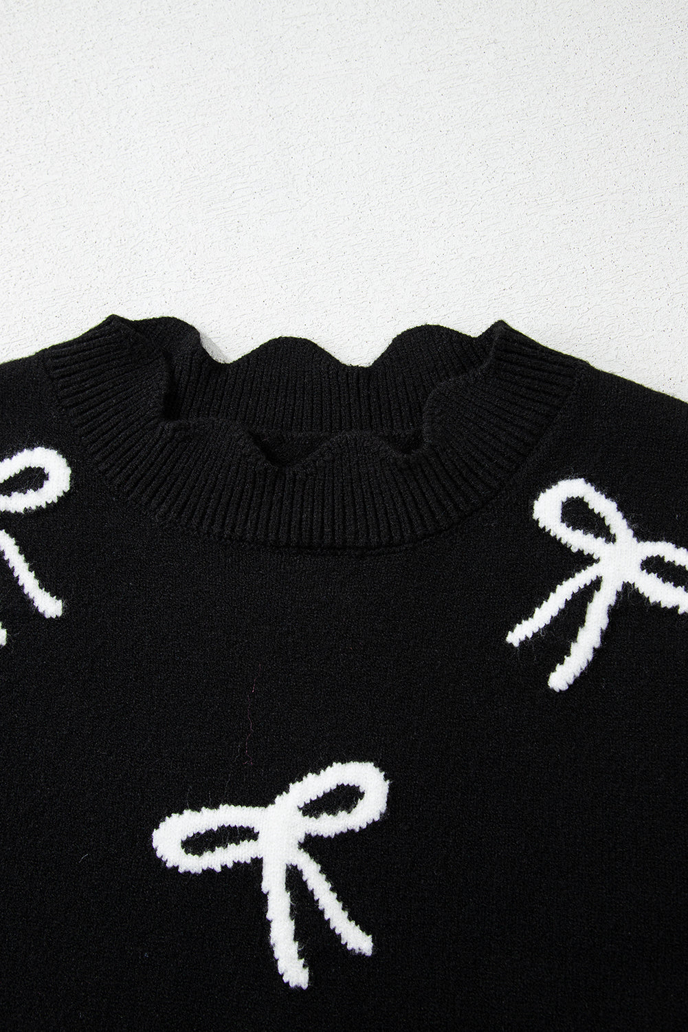 Black Bow Print Side Ties Scalloped Hem Sweater eAura