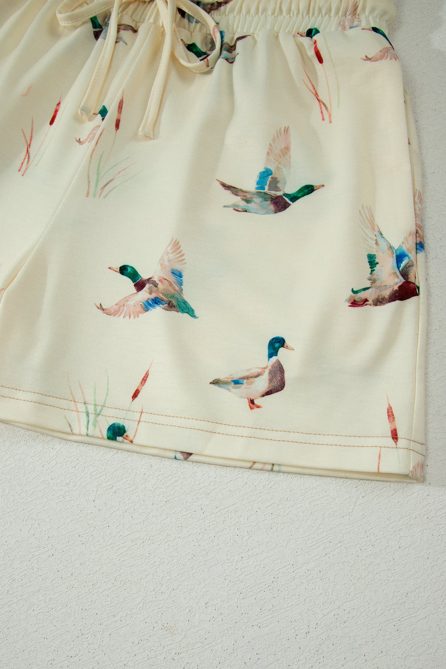 Mallard Duck Print Oversized Tee Drawstring Short Set – Beige