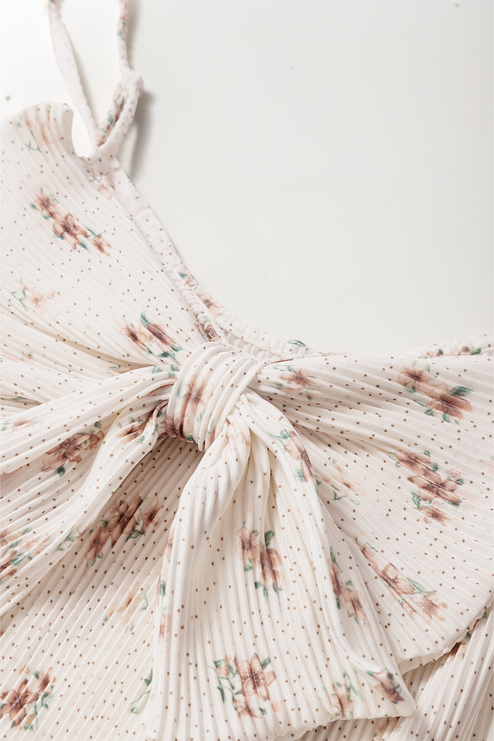 White Floral Pleated Big Bow Back Spaghetti Straps Vest Top eAura