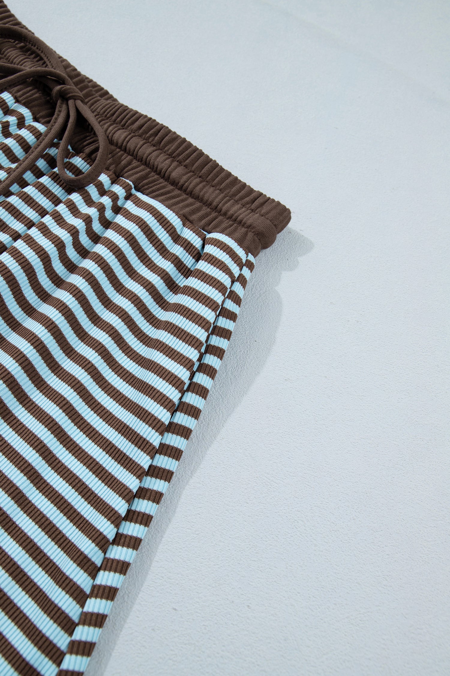 Oversized Long Sleeve Top Drawstring Loose Shorts 2pcs Set – Brown Stripe