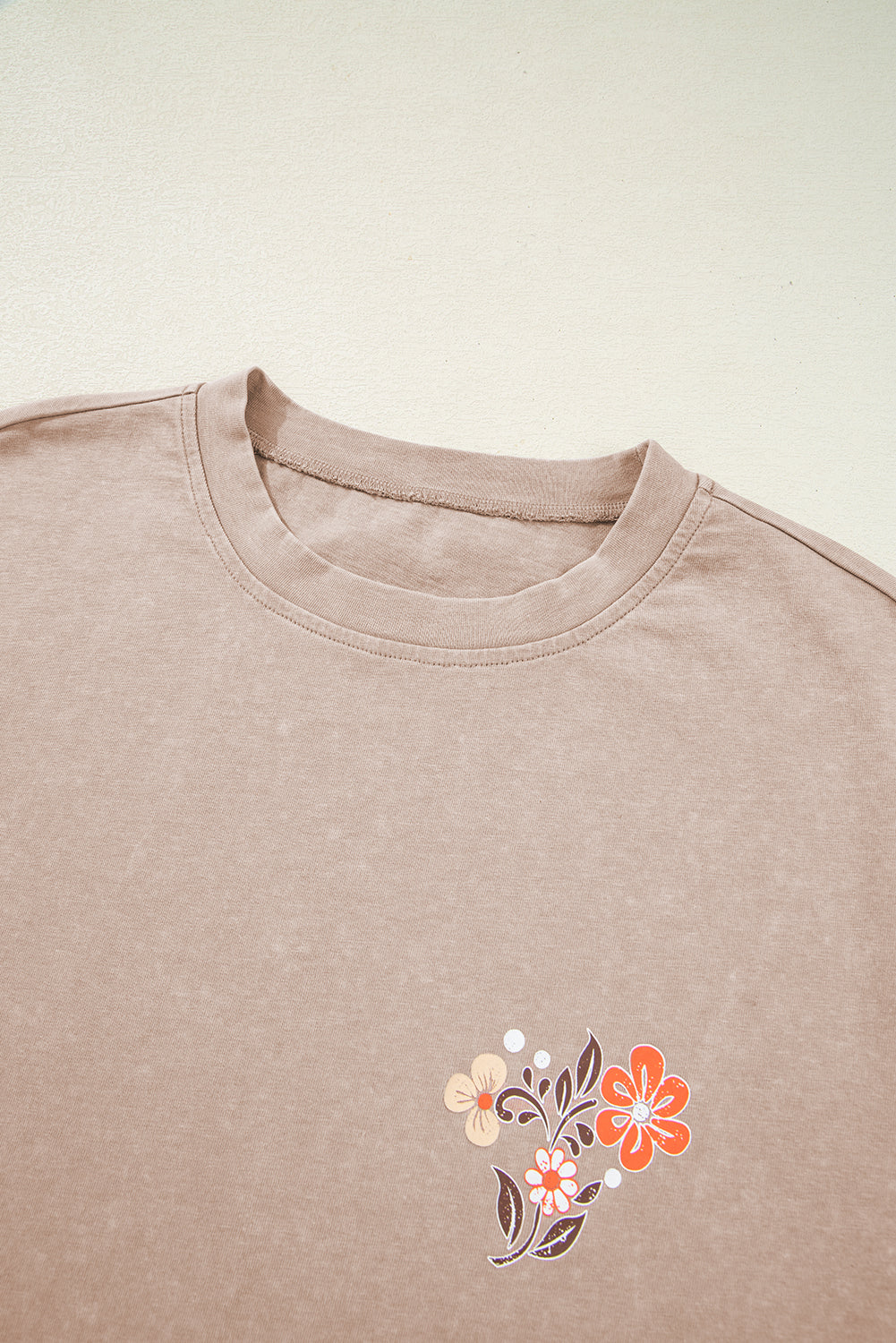 Smoke Grey Mineral Wash Floral Steer Head Printed Back Western Fashion Tee eAura