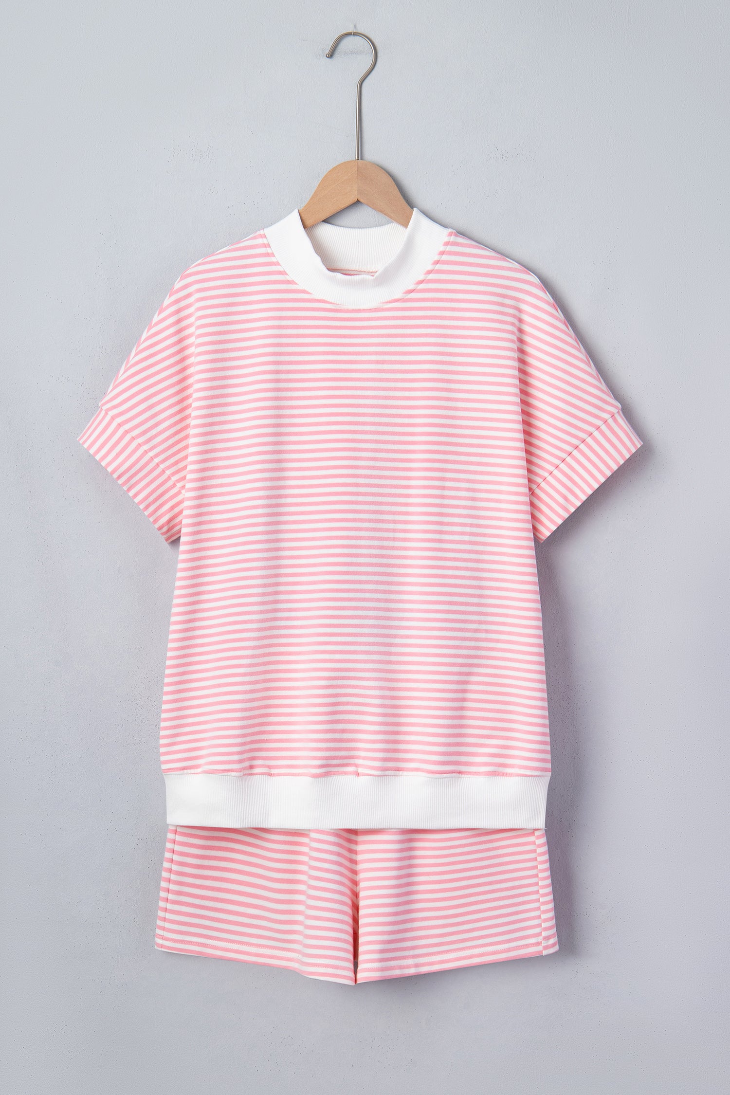 Stripe Cuffed Sleeve Contrast Mock Neck Tee Casual Co-ord Short Set