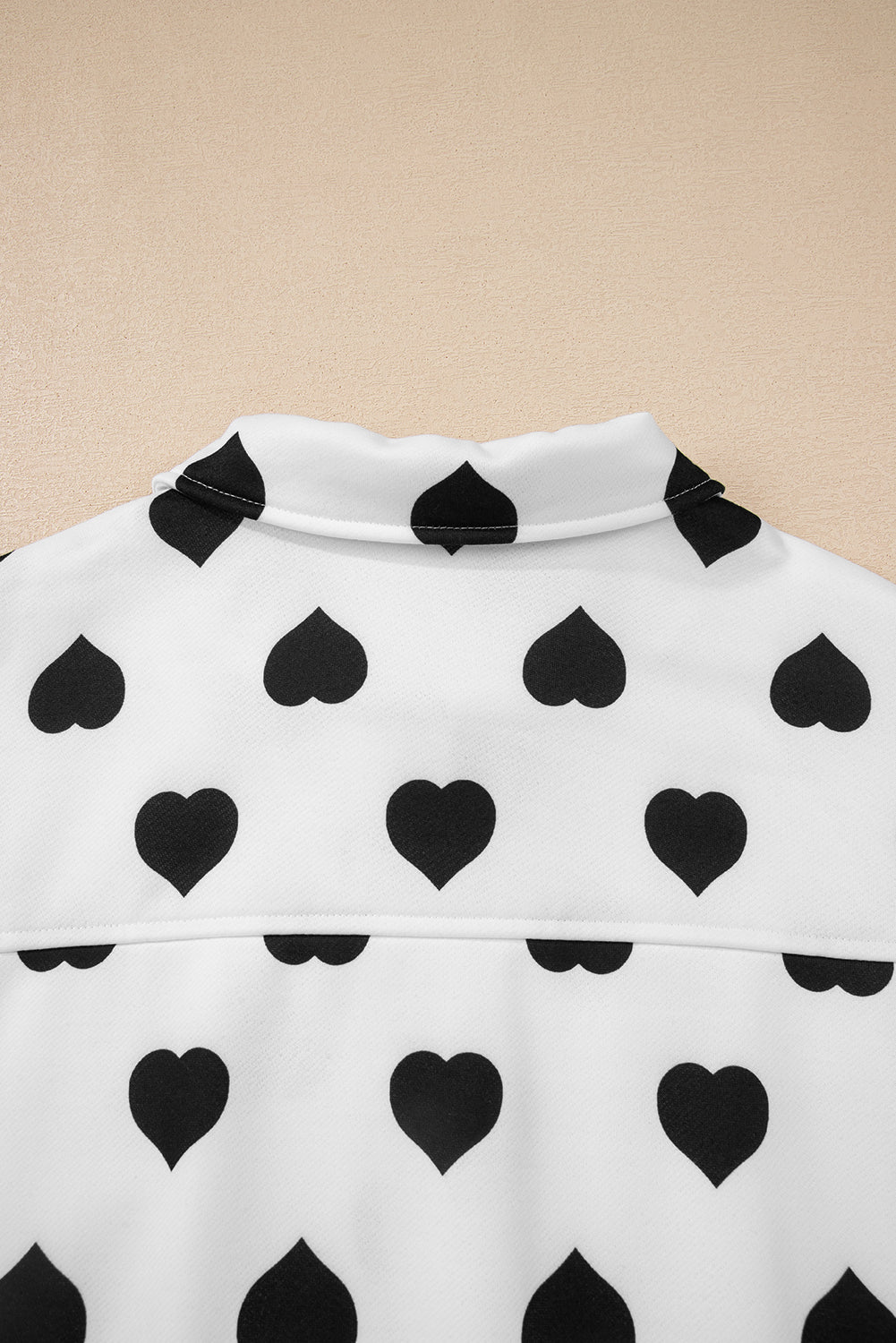 White Double Flap Pocket Heart Print Collar Zip Jacket - eAura