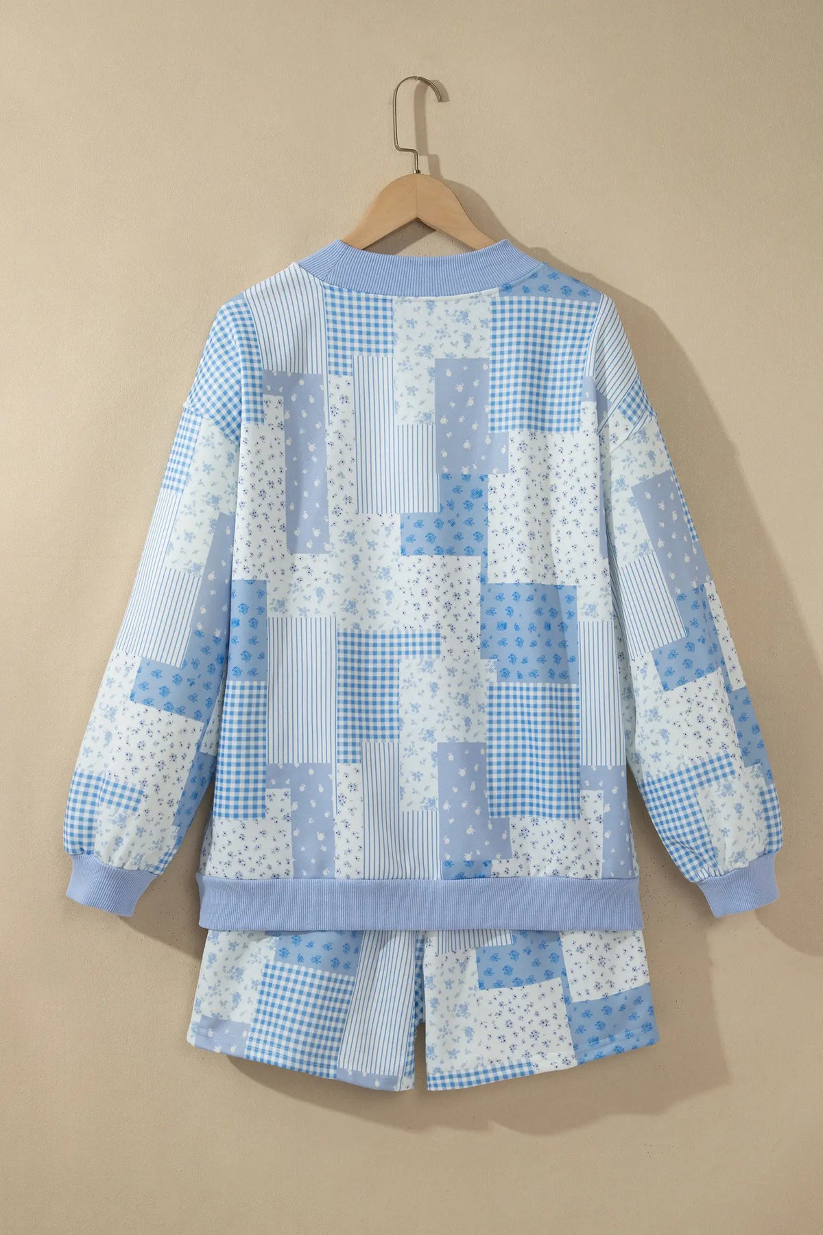 Sky Blue Patchwork Floral Print Drop Shoulder Baggy Pullover Drawstring Shorts Set – Light Blue