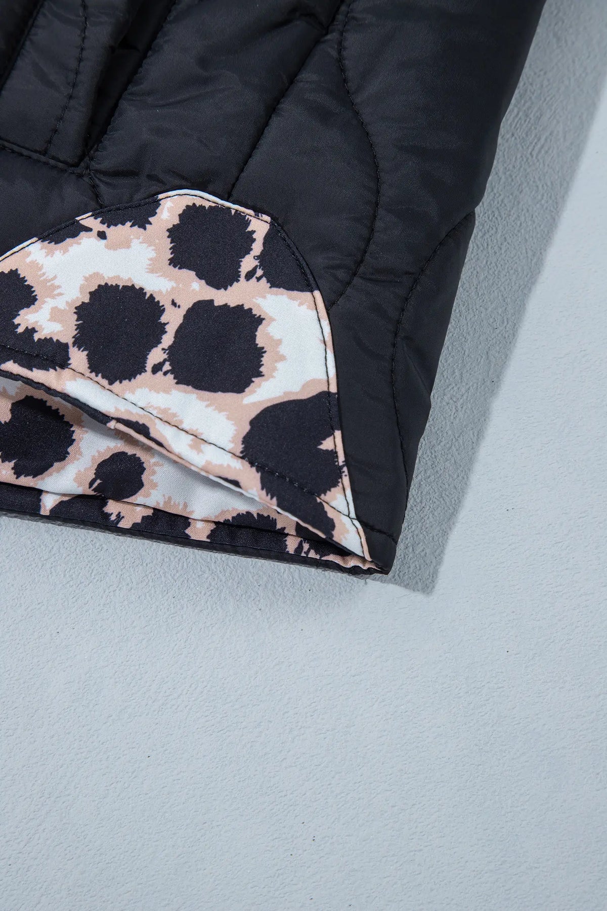 Black Retro Quilted Leopard Cuff Button Down Puffer Jacket