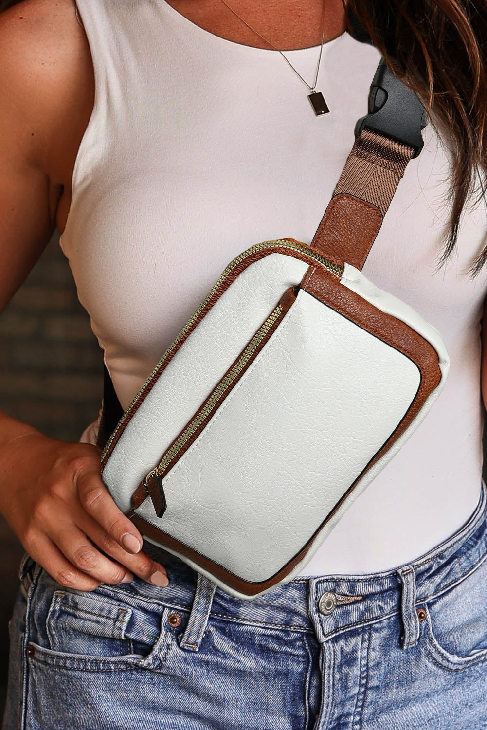 White Adjustable Strap Mini PU Leather Crossbody Bag BB Fashion Outlet