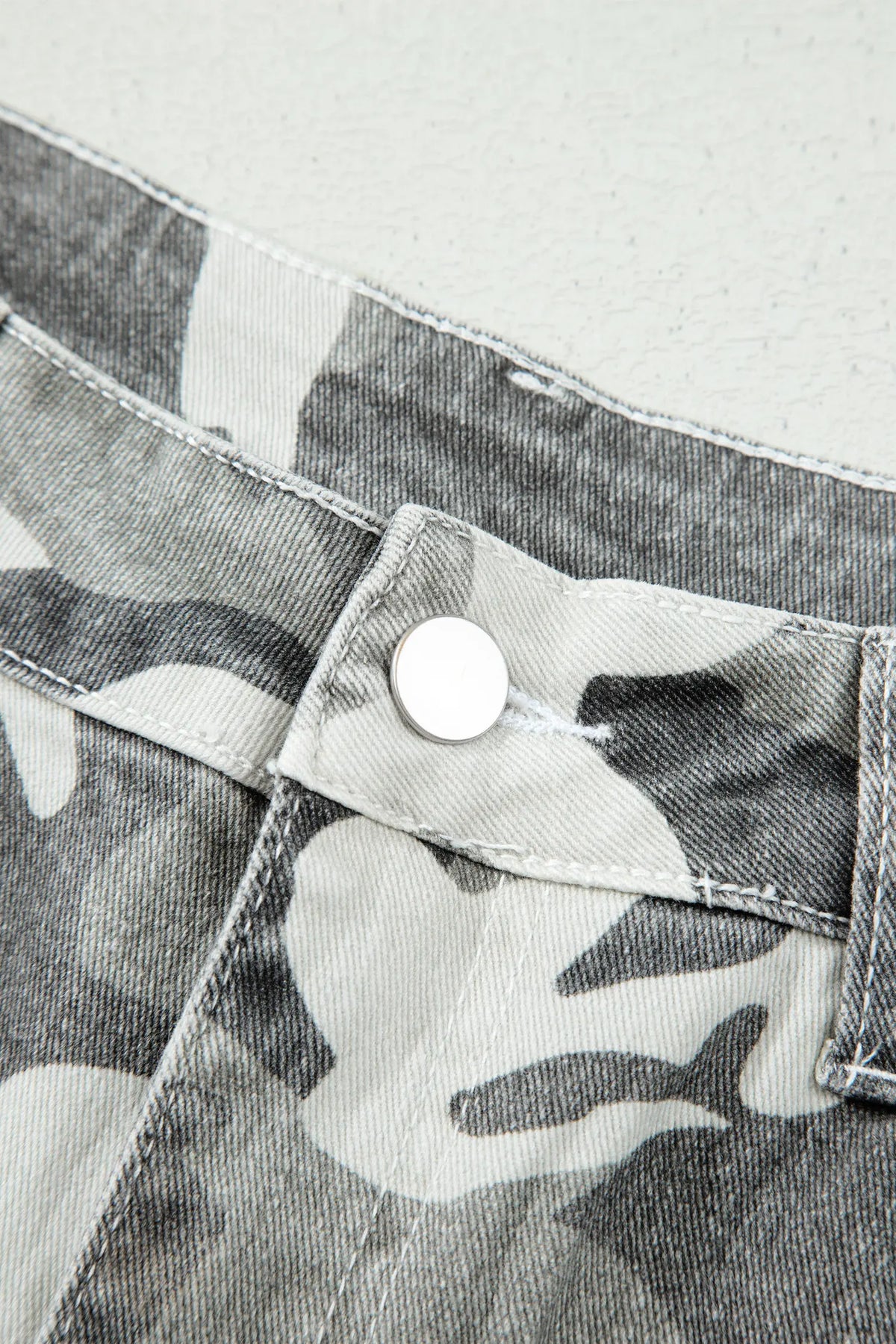 Camo Pattern Cotton Denim Shift Jeans – Green