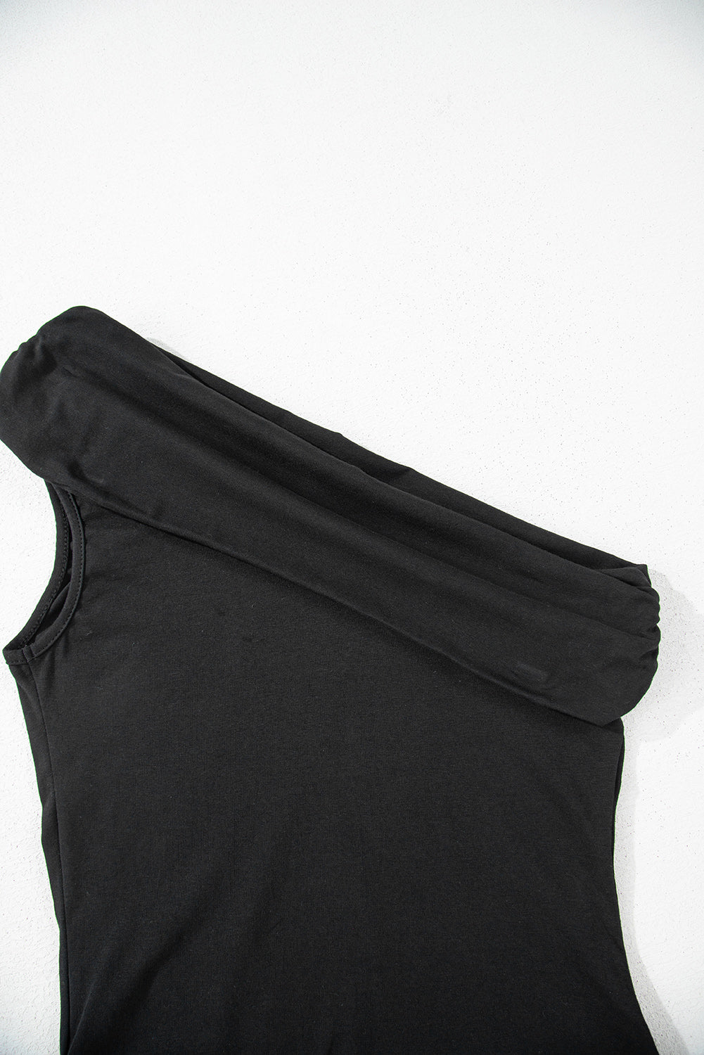 Black Solid Colour Pleated One Shoulder Bodysuit eAura