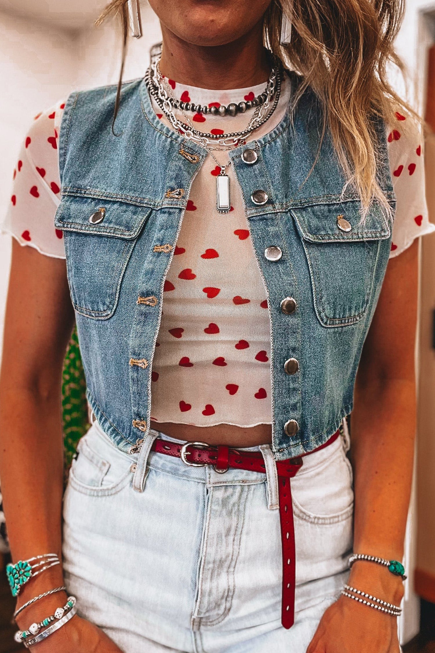 Heart Print Mesh Short Sleeve Cropped Top - Tops/Tops & Tees