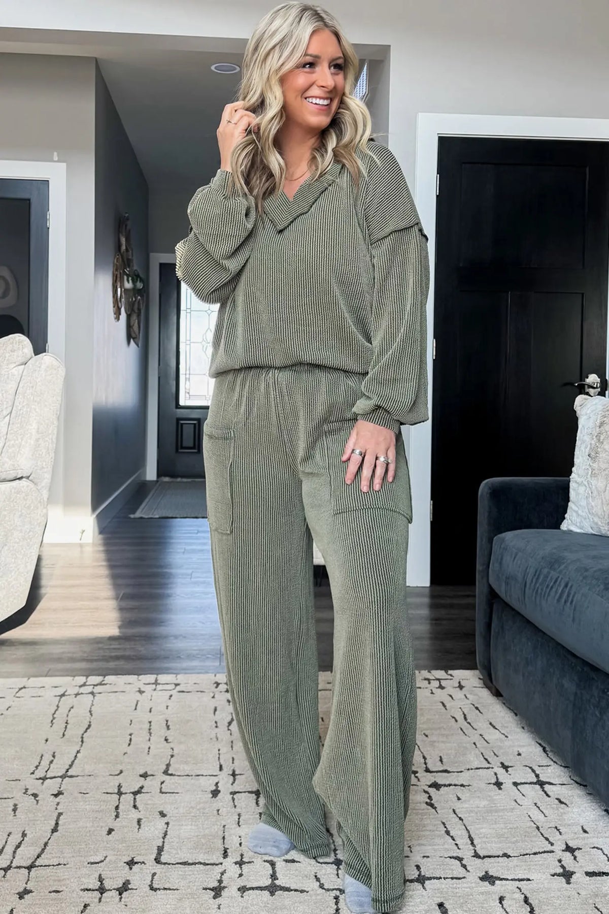 Twisted Ribbed Exposed Seam Detail V Neck Pullover Plus Size Pant Set – Four Leaf Clover
