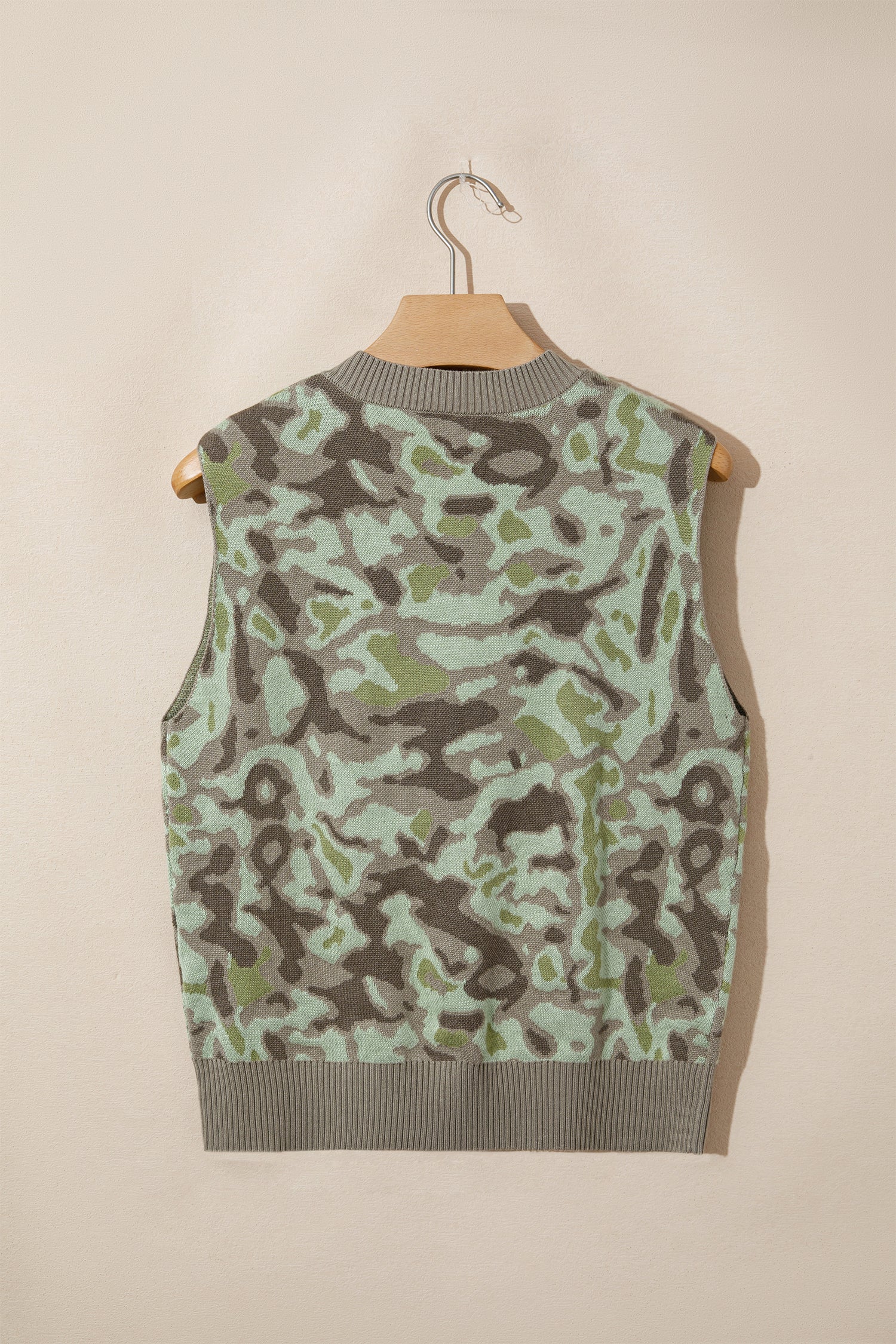Camo Print Button Front Loose Sweater Vest – Green