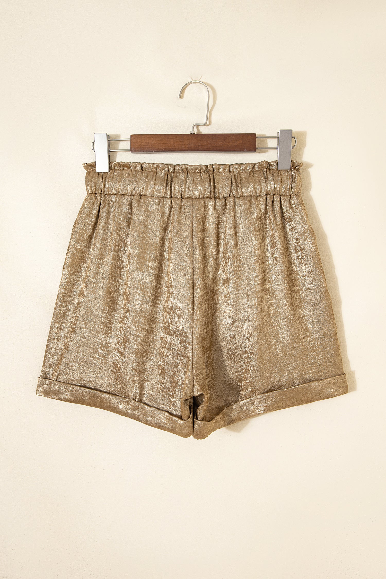 Metallic Luster Tie Elastic Waist Cuffed Hem Shorts – Gold