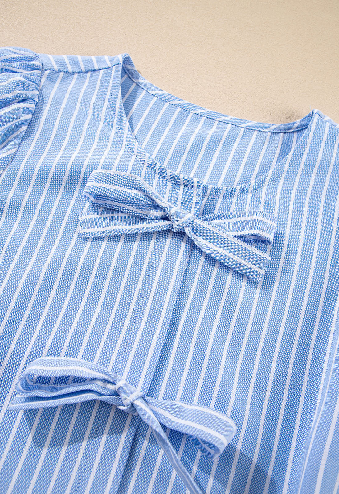 Sky Blue Striped Bowknot Detail Puffy Sleeve Top and Shorts 2Pcs Set eAura