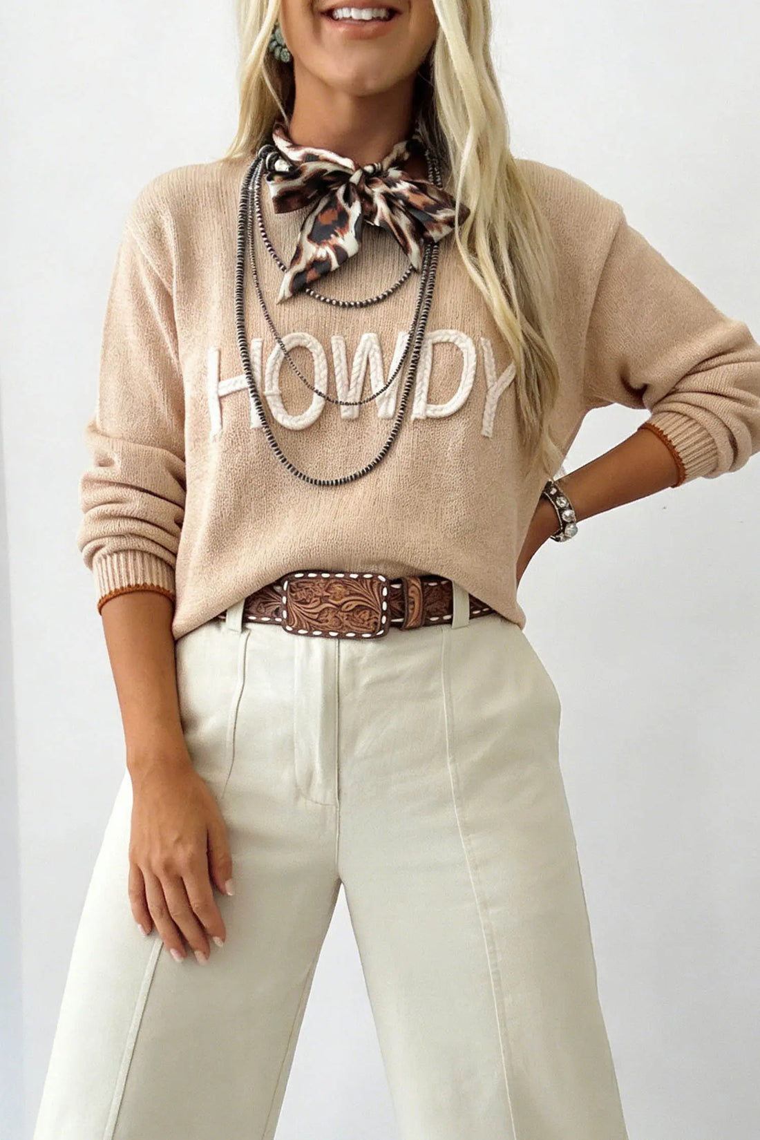Corder HOWDY Letter Graphic Crew Neck Relaxed Sweater