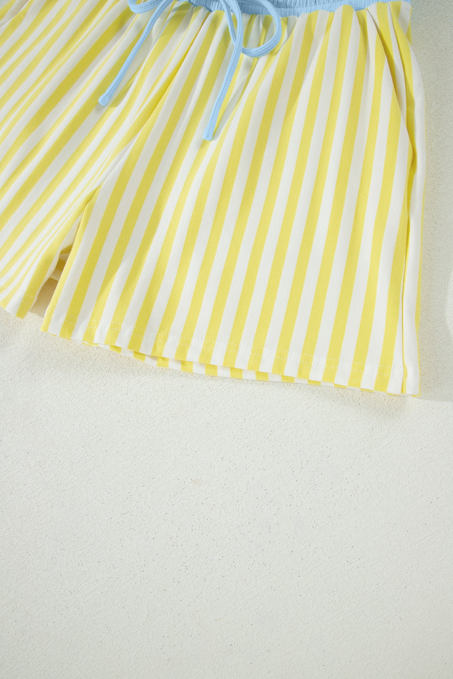 Colorblock Trim V Neck Tee Drawstring Elastic Waist Short Set – Yellow Stripe