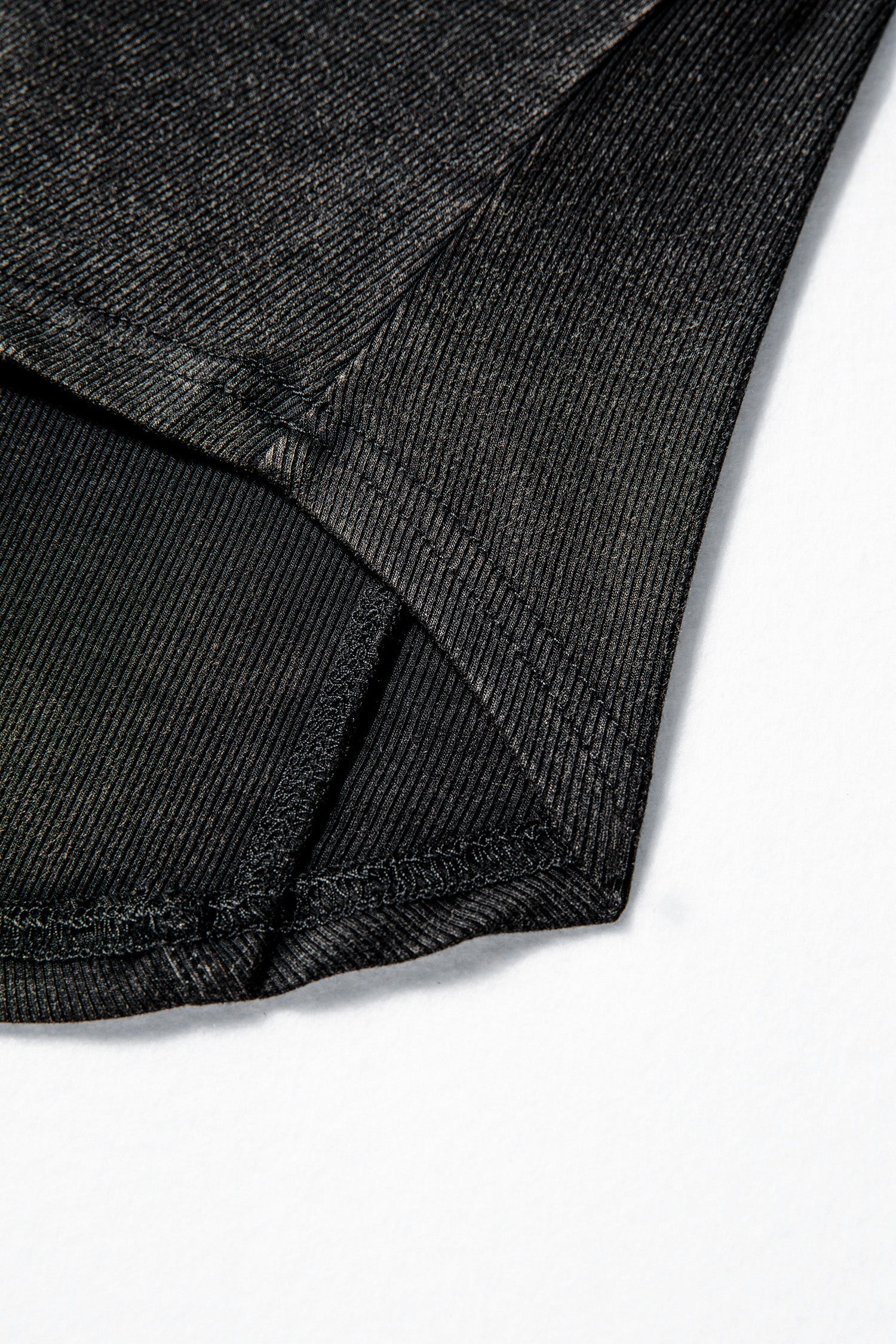 Exposed Seam Ribbed Long Sleeve Top - eAura