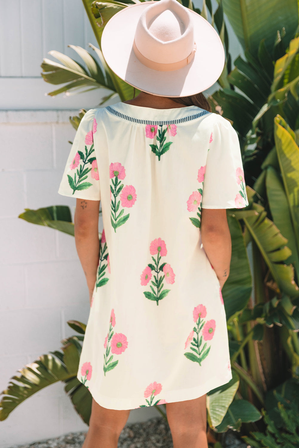 Floral Short Sleeve Split Neck Loose Mini Dress eAura