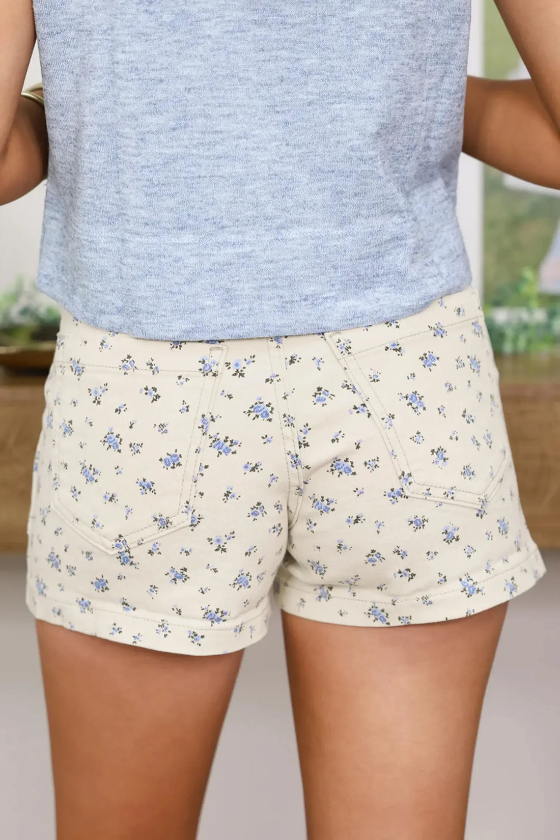 Floral Casual Cute Denim Shorts – White