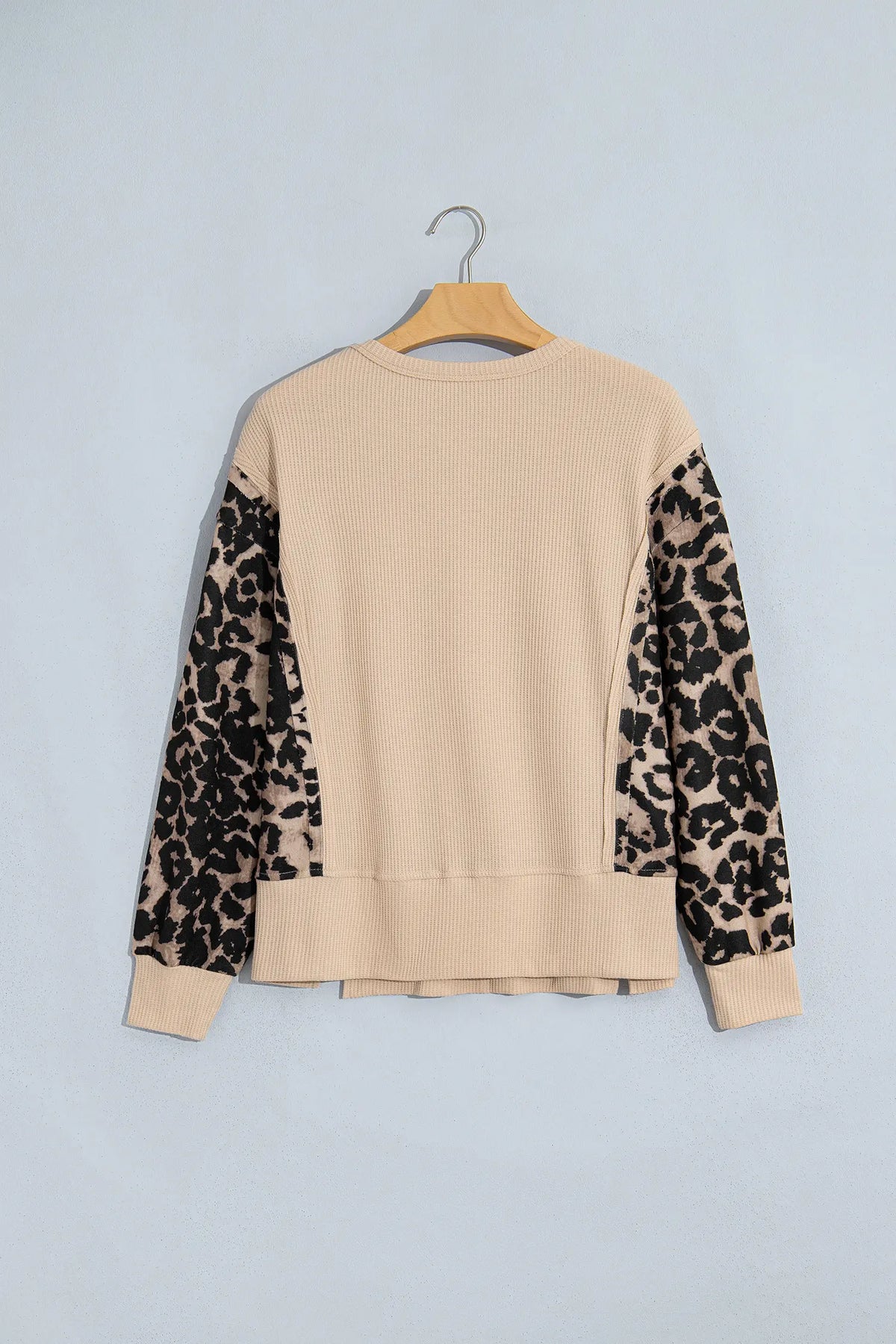 Leopard Sleeve Waffle Knit Split Hem Top – Grey Morn