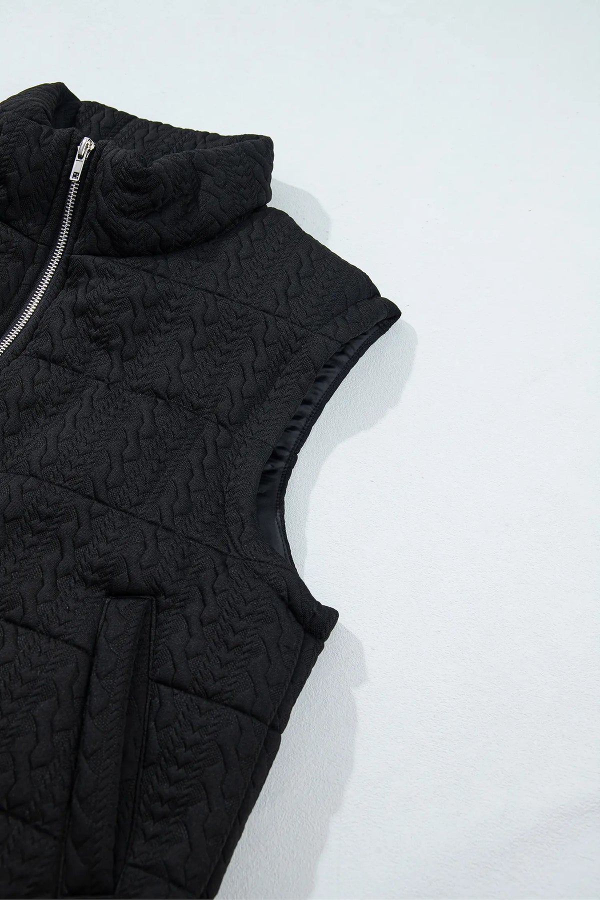 Quilted Stand-Neck Zipper Vest