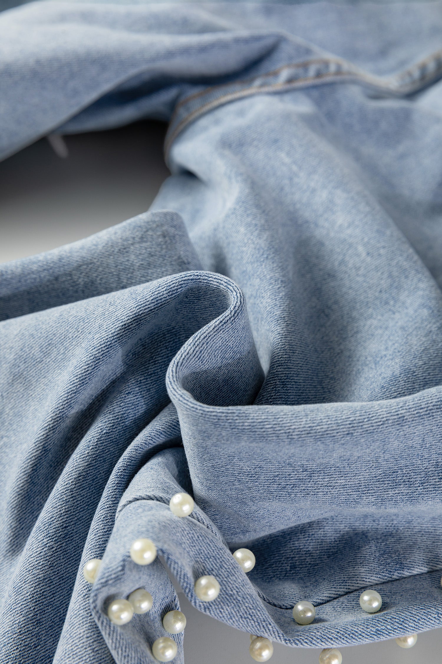 Mid Rise Pearl Embellished Split Wide Leg Jeans - eAura