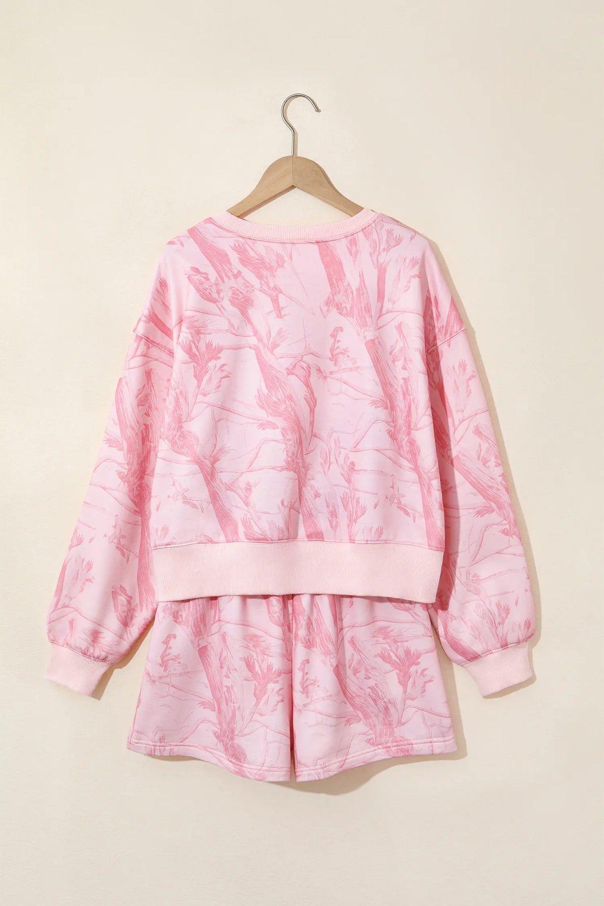 Abstract Print Ribbed Crewneck Long Sleeve Top Elastic Waist Short Set – Pink