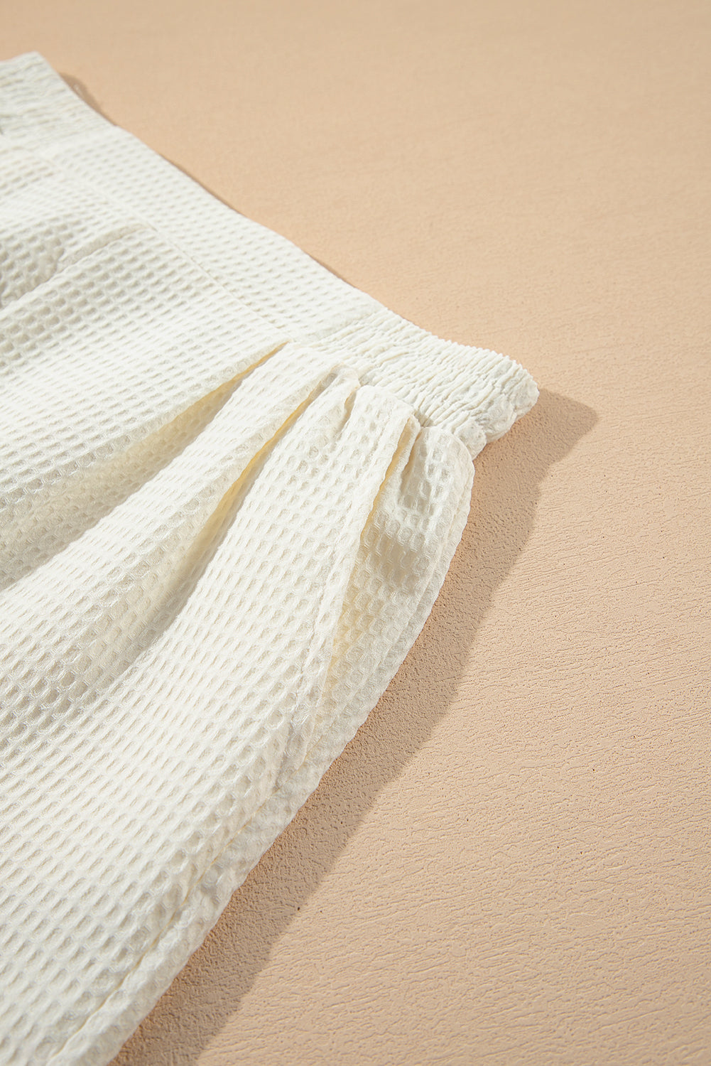 White Waffle Texture Contrast Ricrac Hemline Casual Shorts eAura