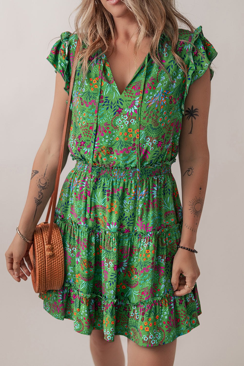 Green Floral Tie Split Neck Frilly Ruffle Trim Tiered Short Dress eAura