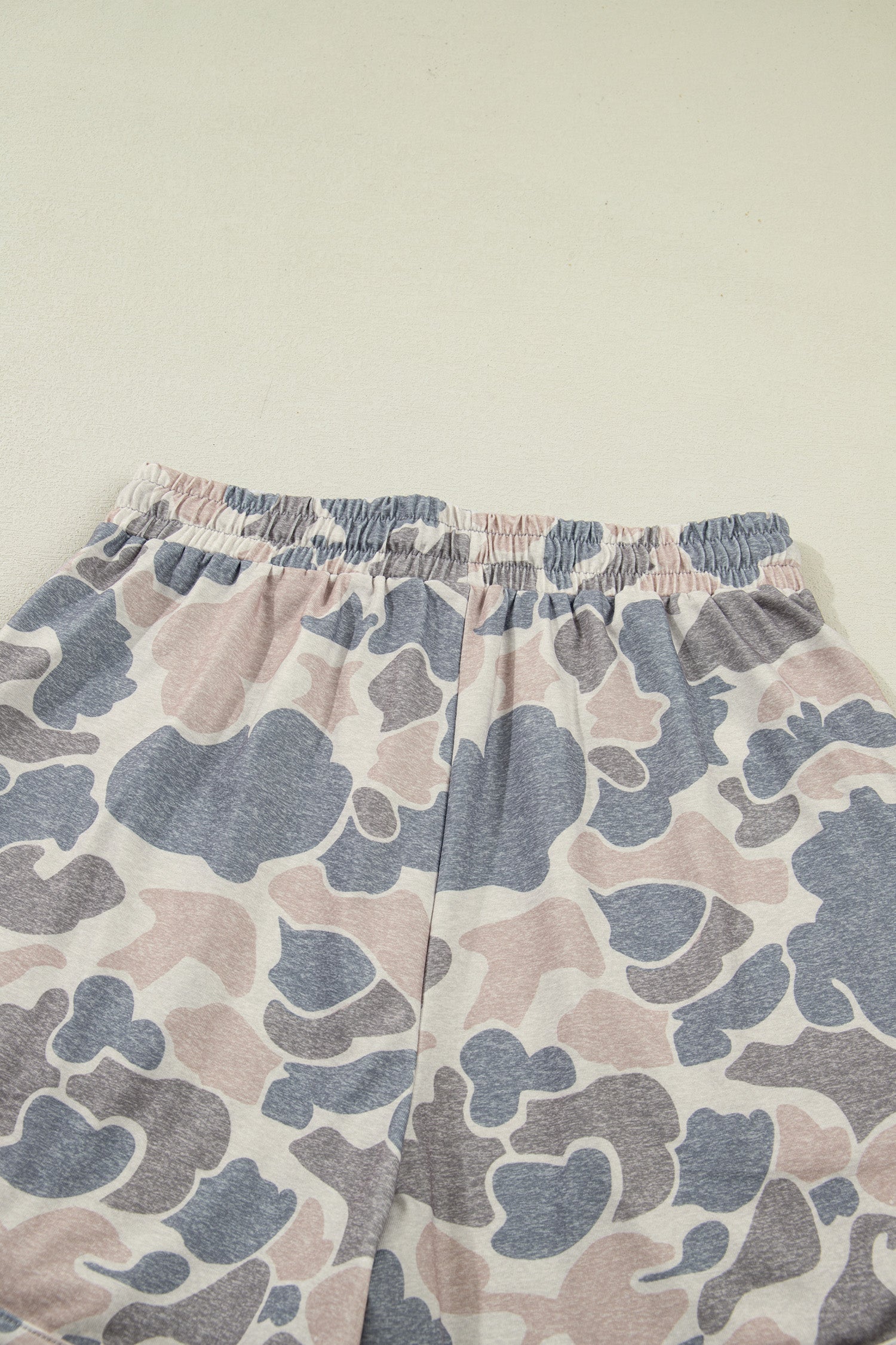 Camouflage Loose Tee Drawstring Shorts 2pcs Outfit – Multicolour