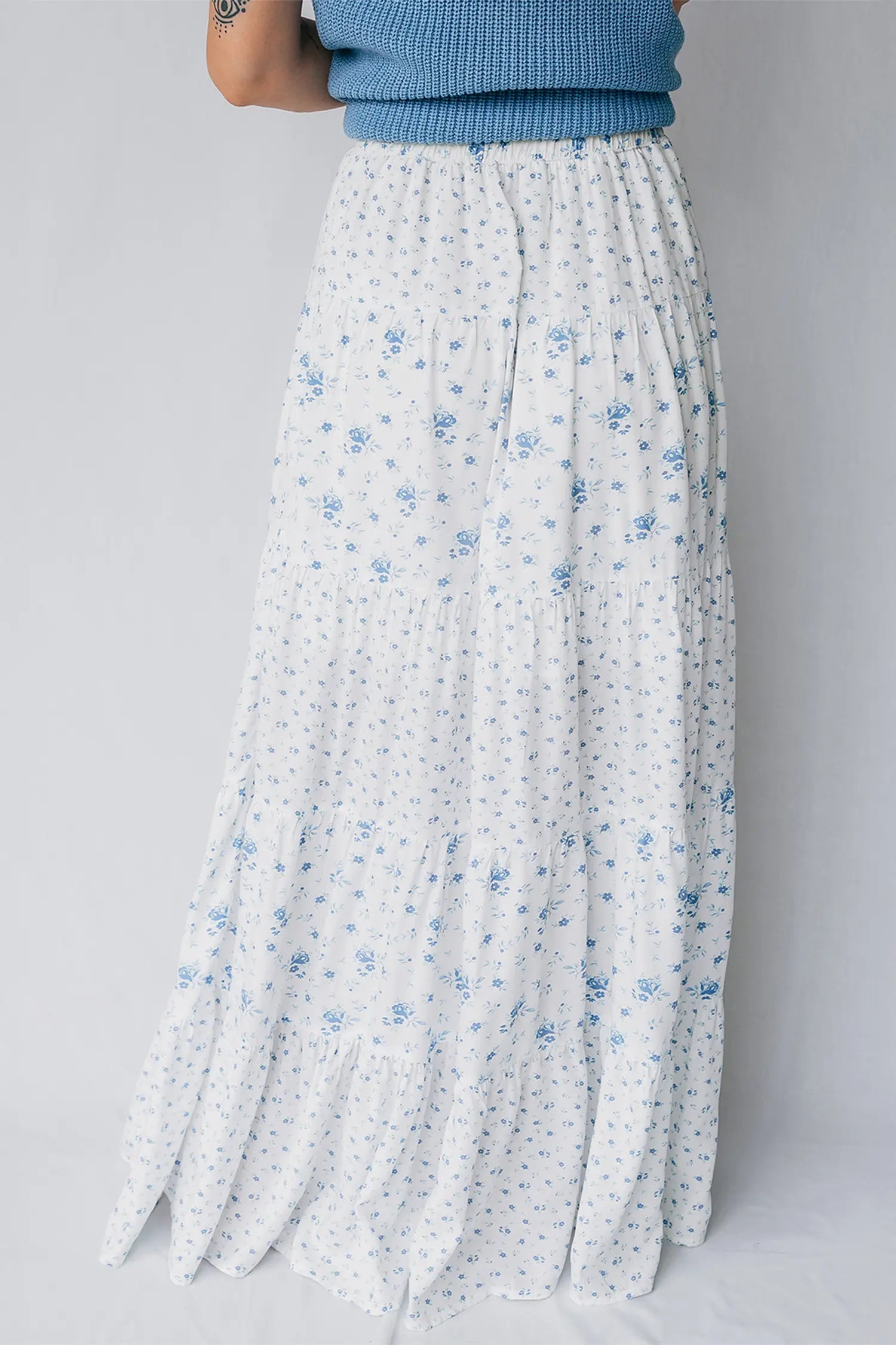 High Waist Tiny Floral Print Boho Maxi Skirt – Sky Blue