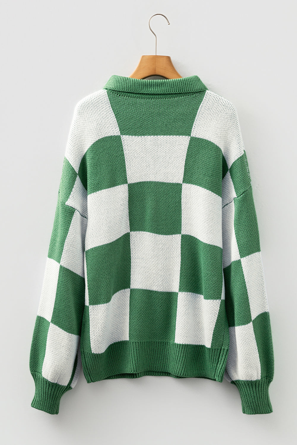 Checkered Pattern Polo Collar Loose Sweater eAura