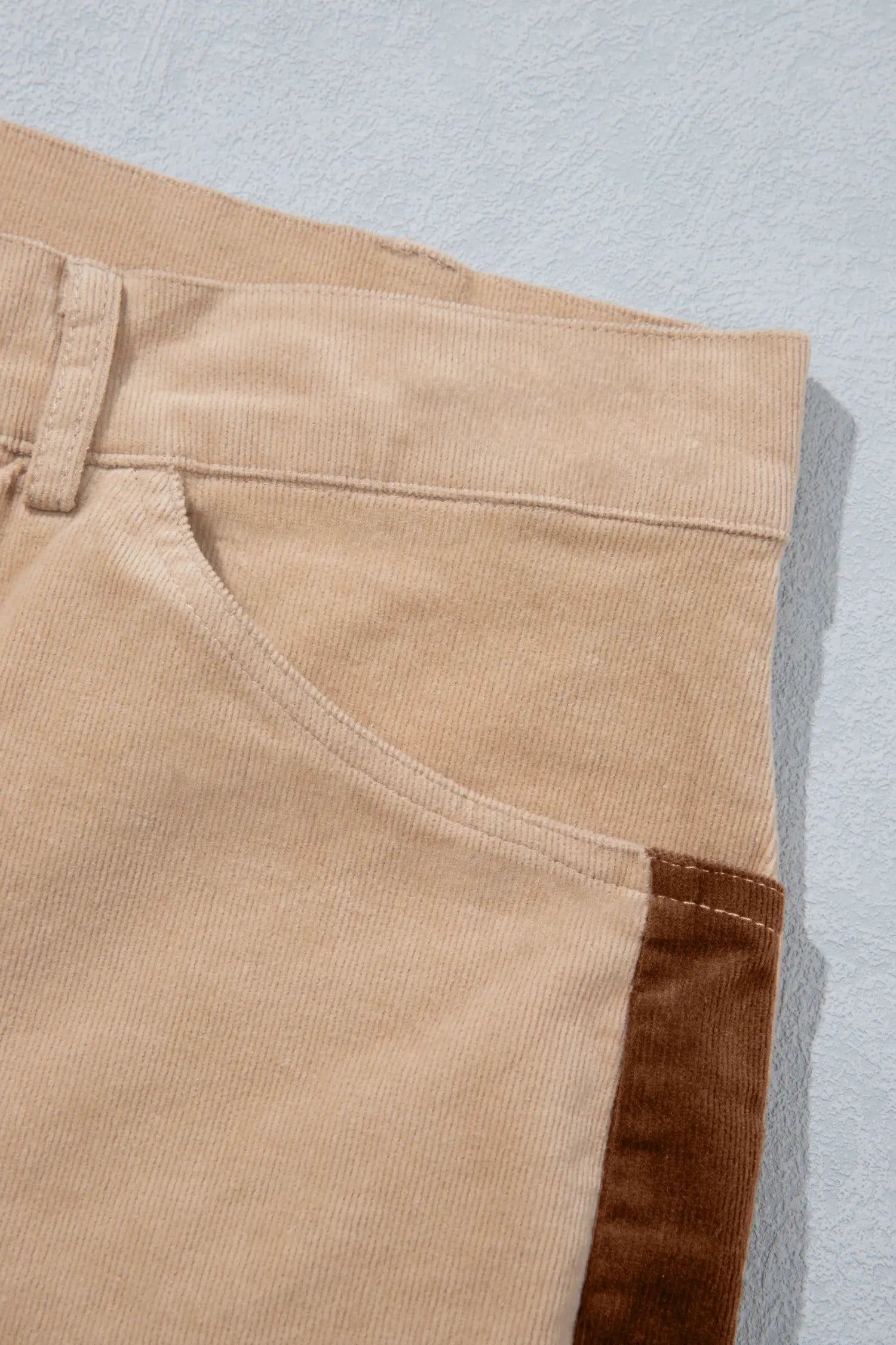 Ribbed Side Panel Colourblock Straight Leg Trousers – Latte
