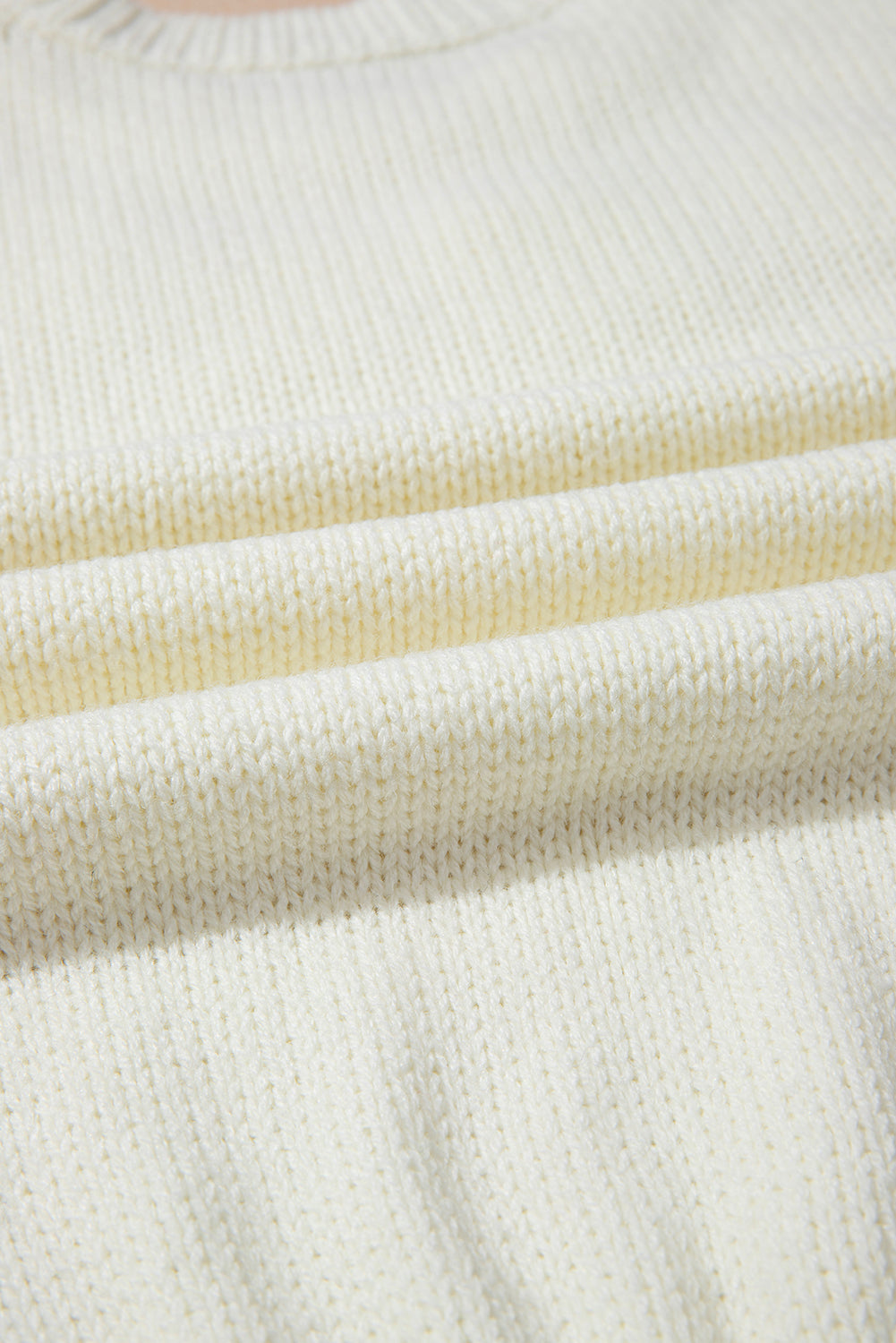 White Flower Detail Round Neck Puff Sleeve Sweater eAura