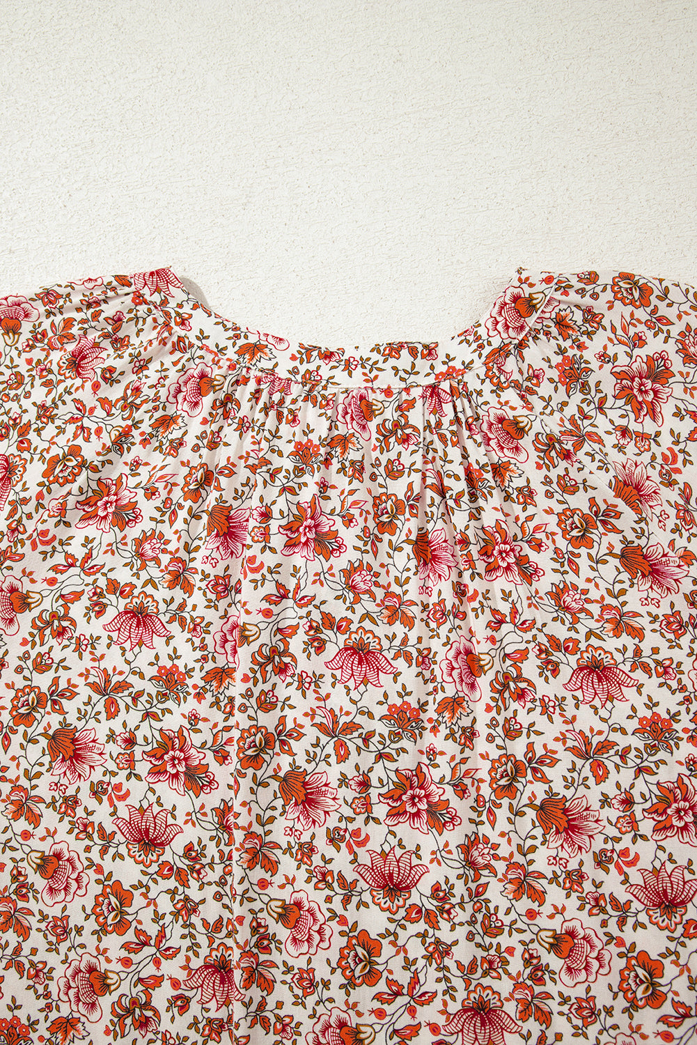 Red Floral Print Pleated Detail Notched Neck Puff Sleeve Blouse - eAura