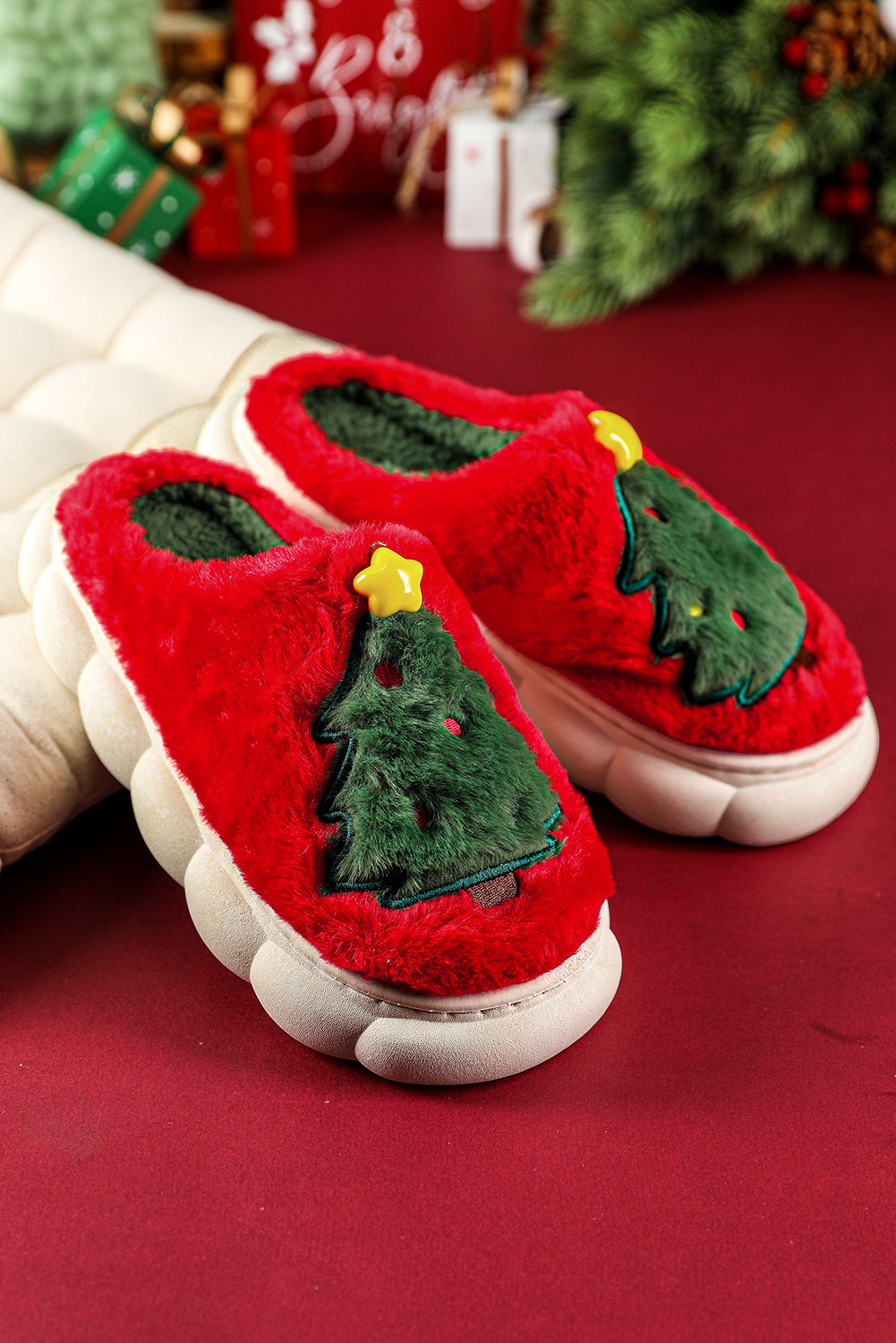 Red Christmas Tree Slippers - eAura
