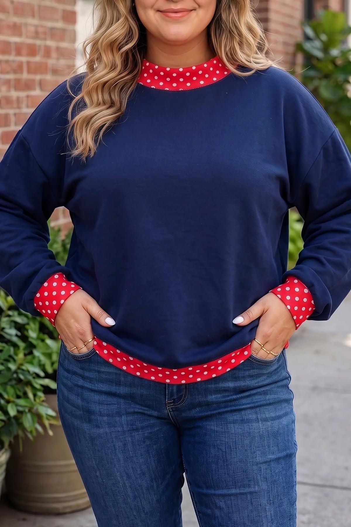 Polka Dot Patchwork Round Neck Plus Size Sweatshirt – Racing Red
