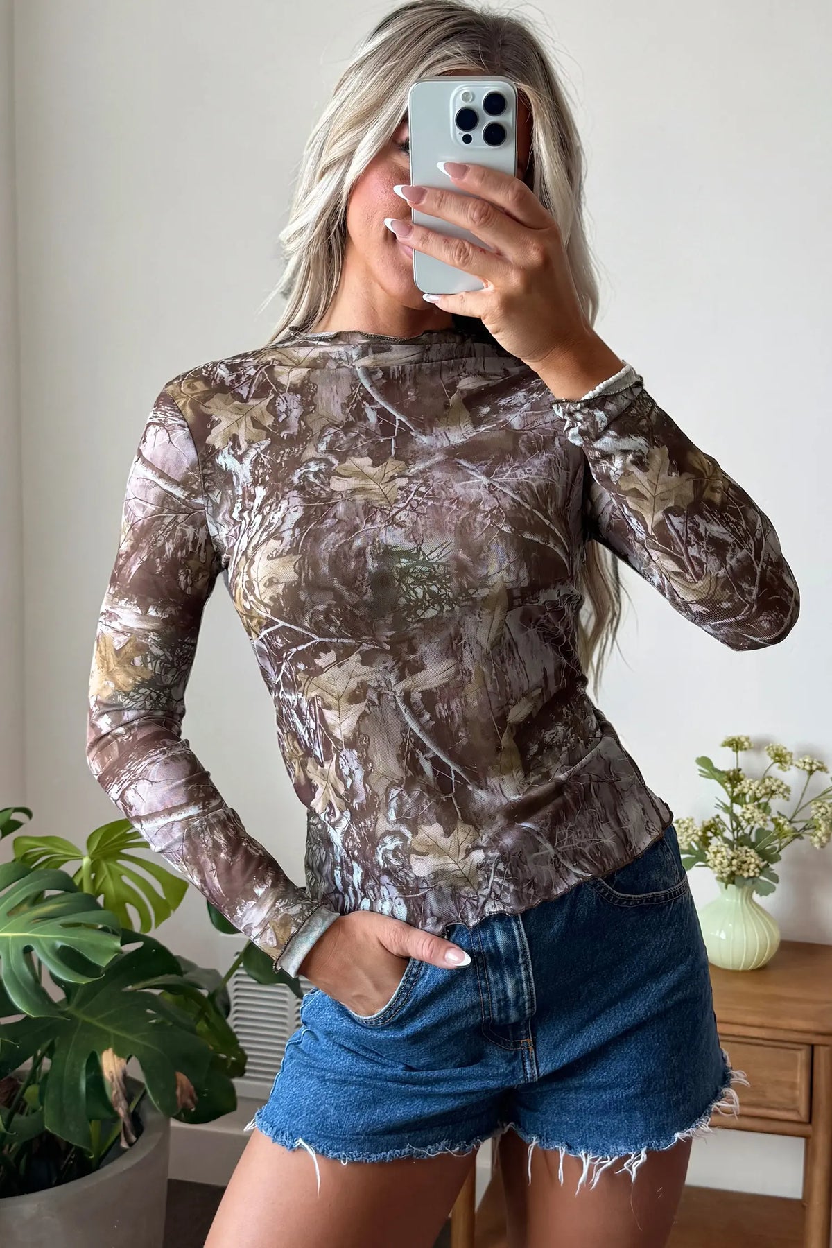 Western Print Slim Fit Mesh Mock Neck Long Sleeve Top