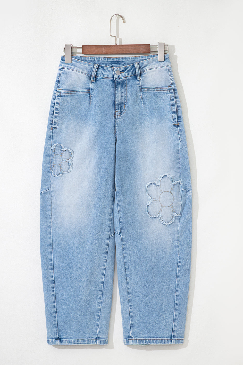 Flower Patched Light Wash Cropped High Waist Jeans - eAura