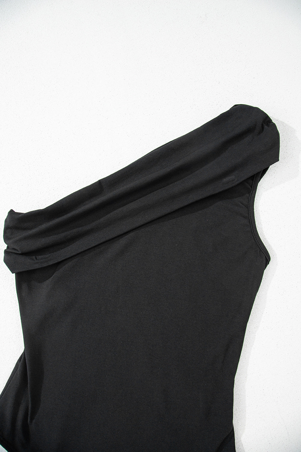 Black Solid Colour Pleated One Shoulder Bodysuit eAura