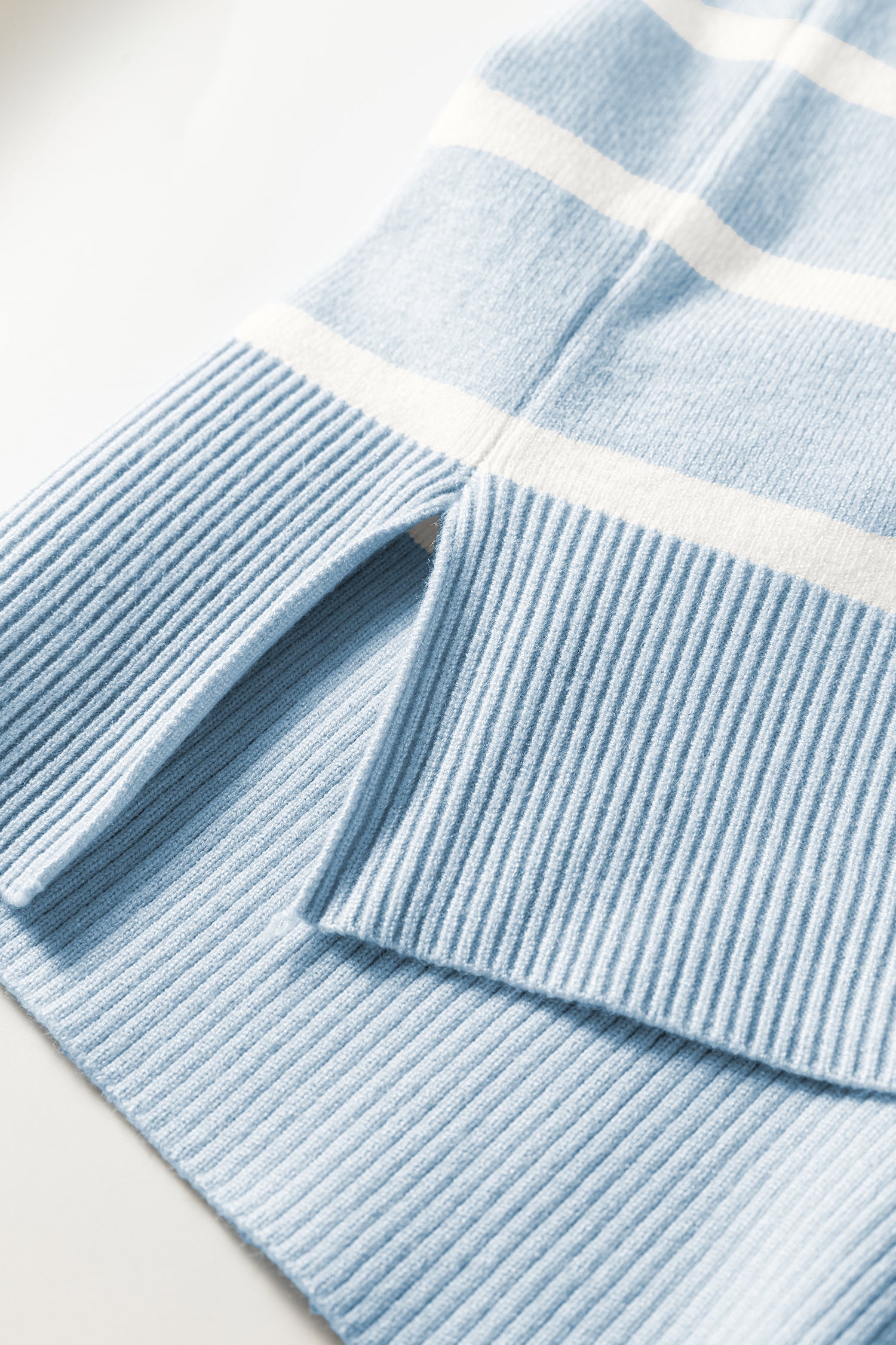 Side Slit Crew Neck Short Sleeve Sweater Tee