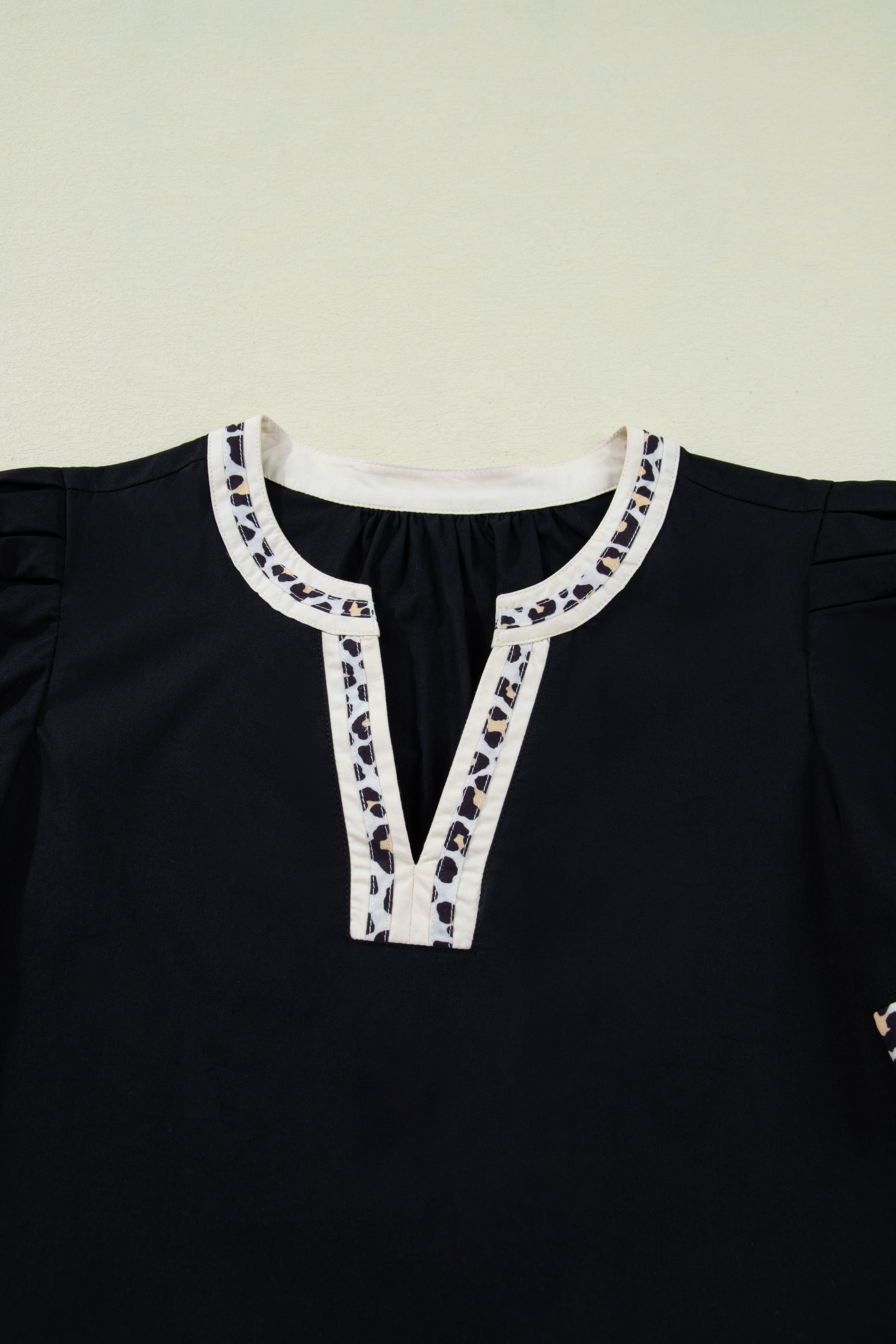 Leopard Trim Notched Neck Short Puff Sleeve Shift Mini Dress