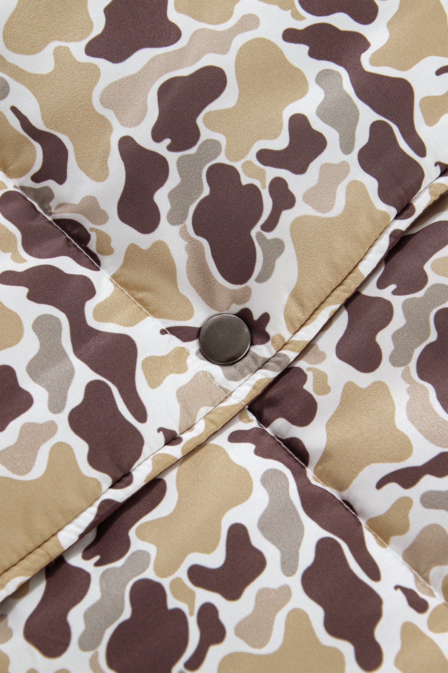 Camouflage Quilted Metal Button Collar Long Sleeve Puffer Coat – Multicolour