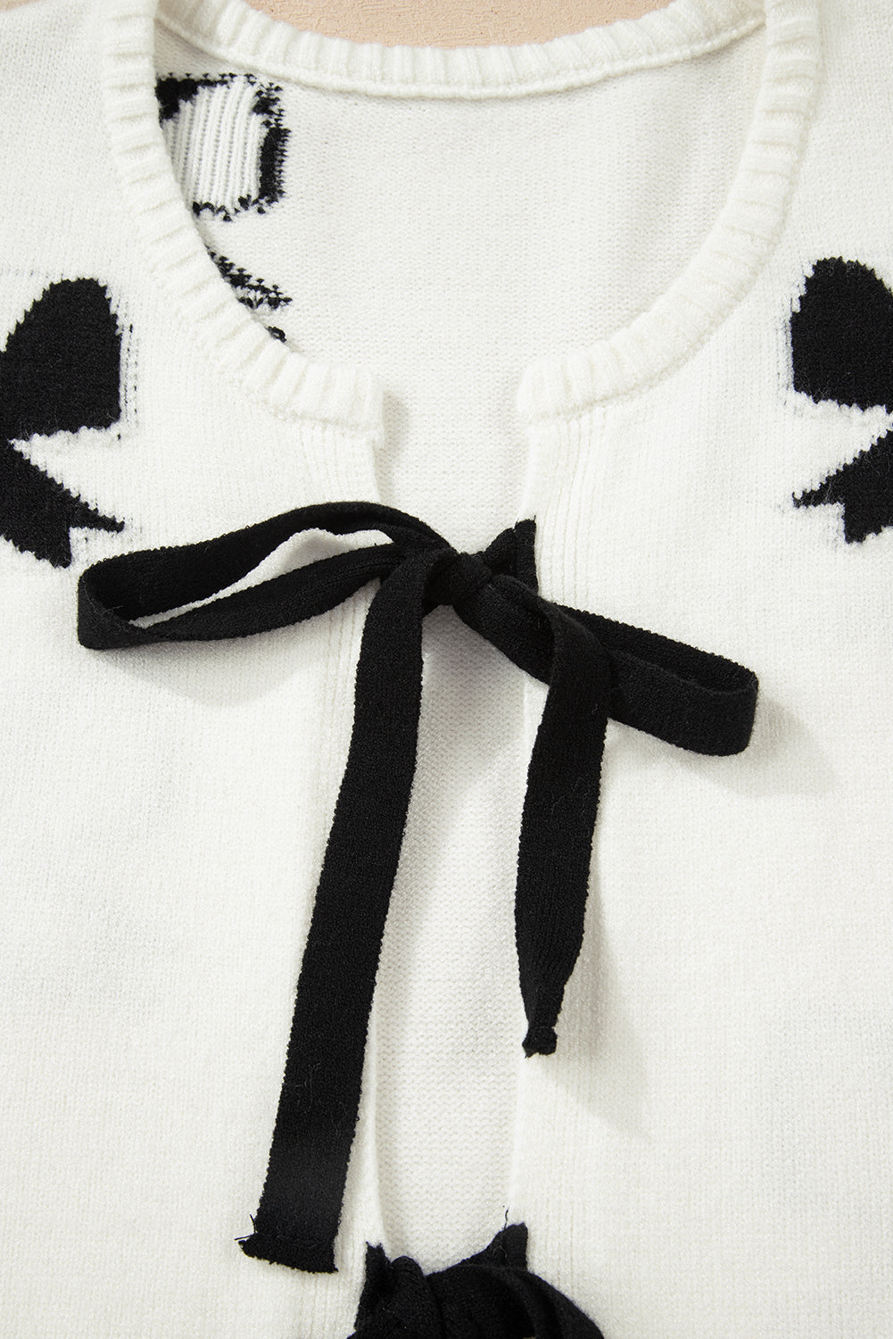 White Lace-up Bow Pattern Sweater Cardigan - eAura