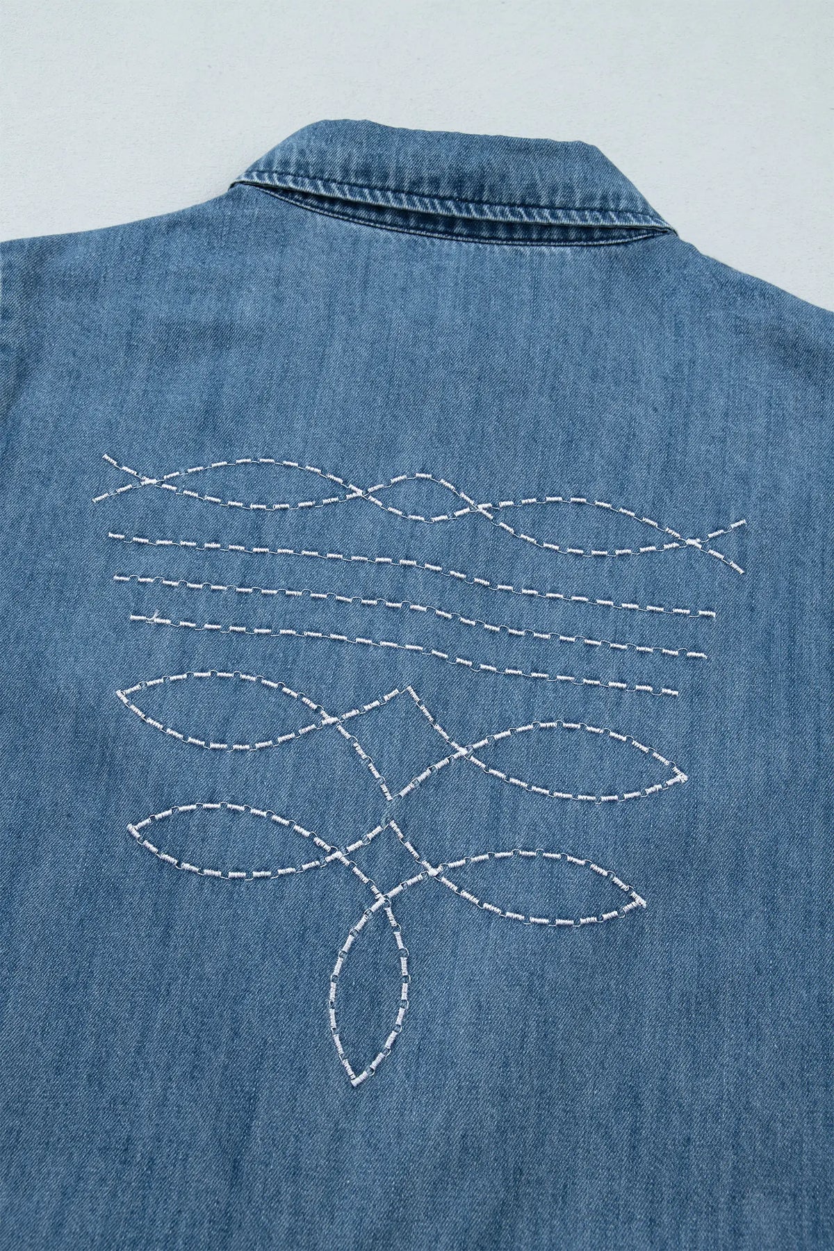 Embroidered Western Detail Long Sleeve Collar Shirt – Blue