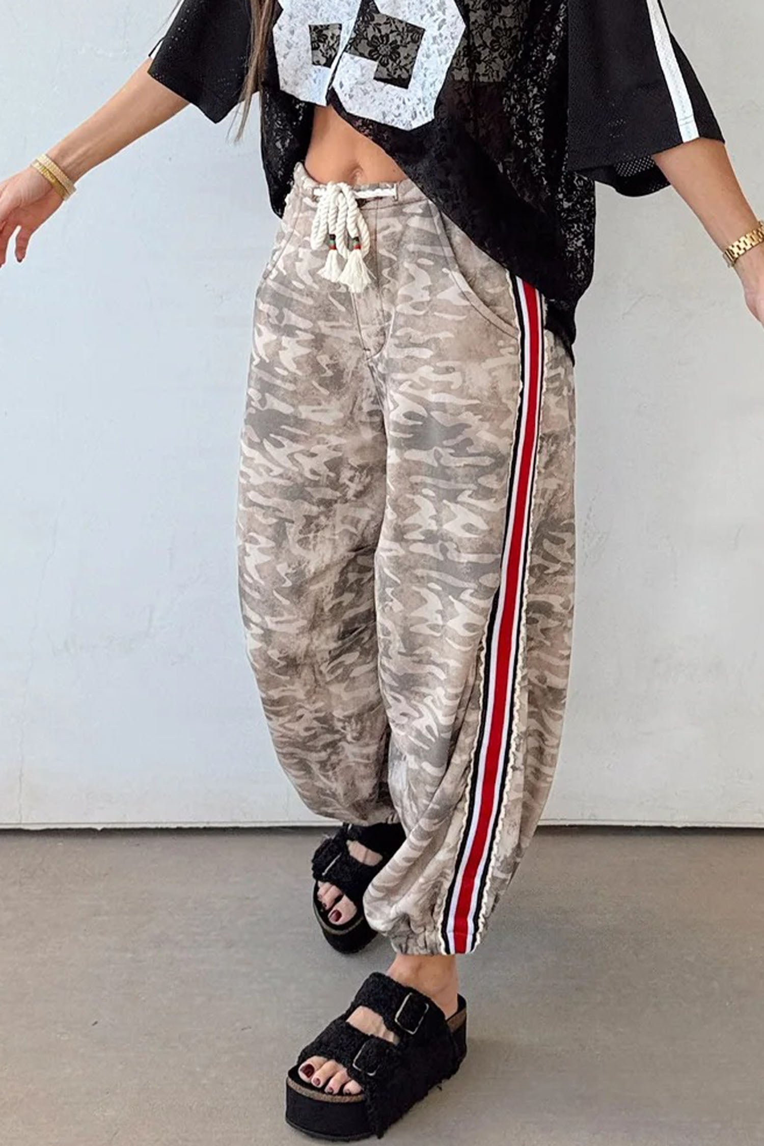 Camo Print Striped Side Panel Drawstring Joggers