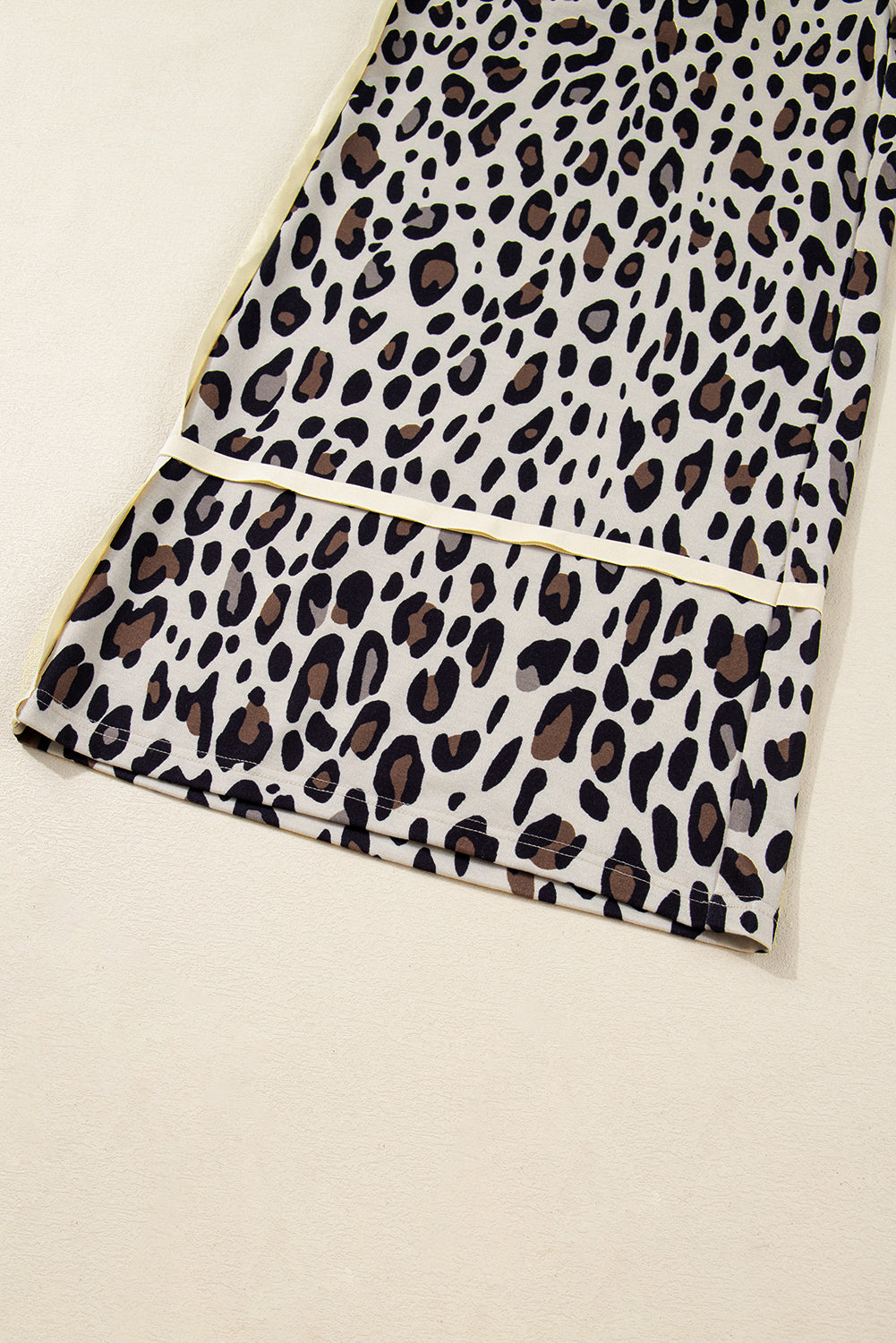Exposed Seam Patched Pocket Plus Size Drawstring Leopard Wide Leg Pants - eAura
