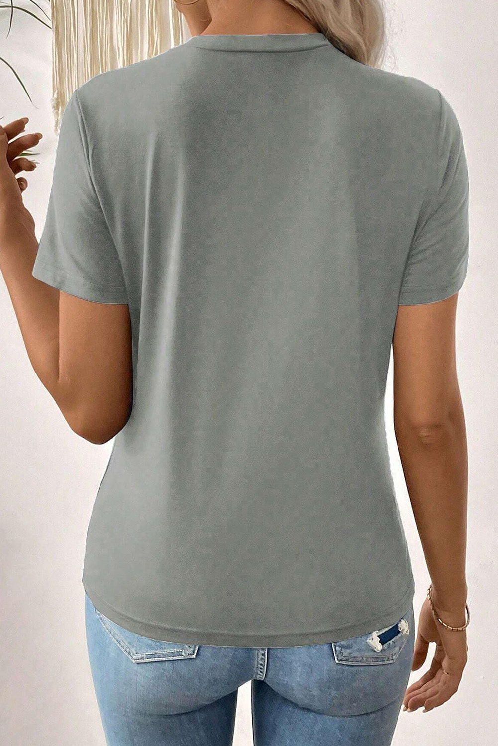 Toothpick Stripe Round Neck T-Shirt eAura