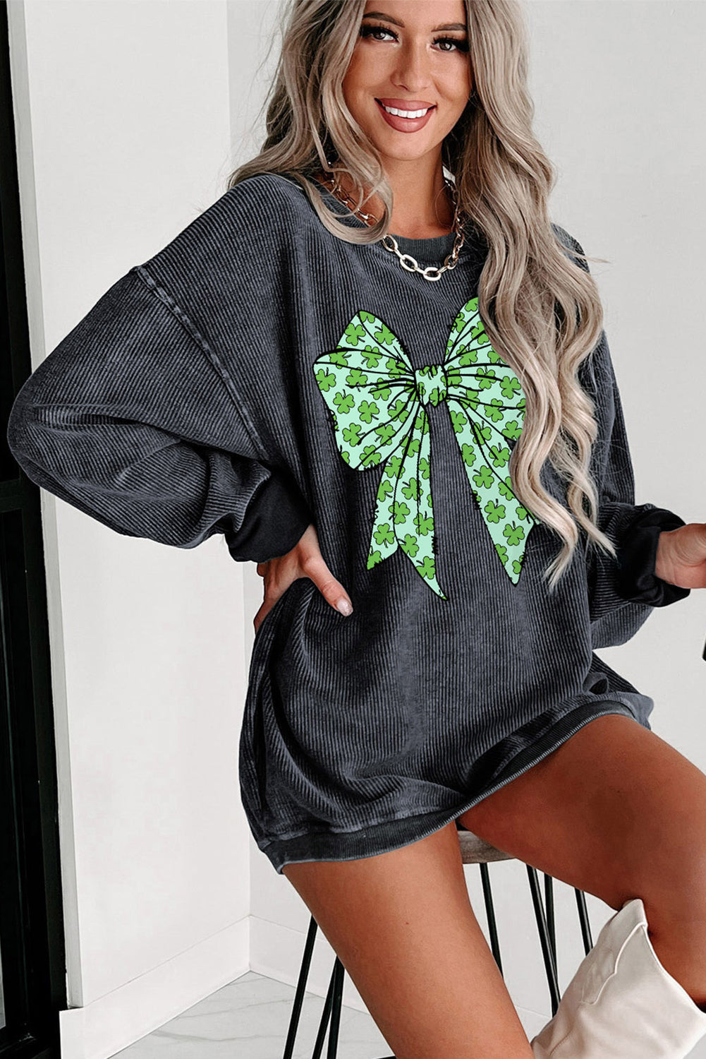 Grey Clover Bowknot Graphic Ribbed Pullover Sweatshirt eAura